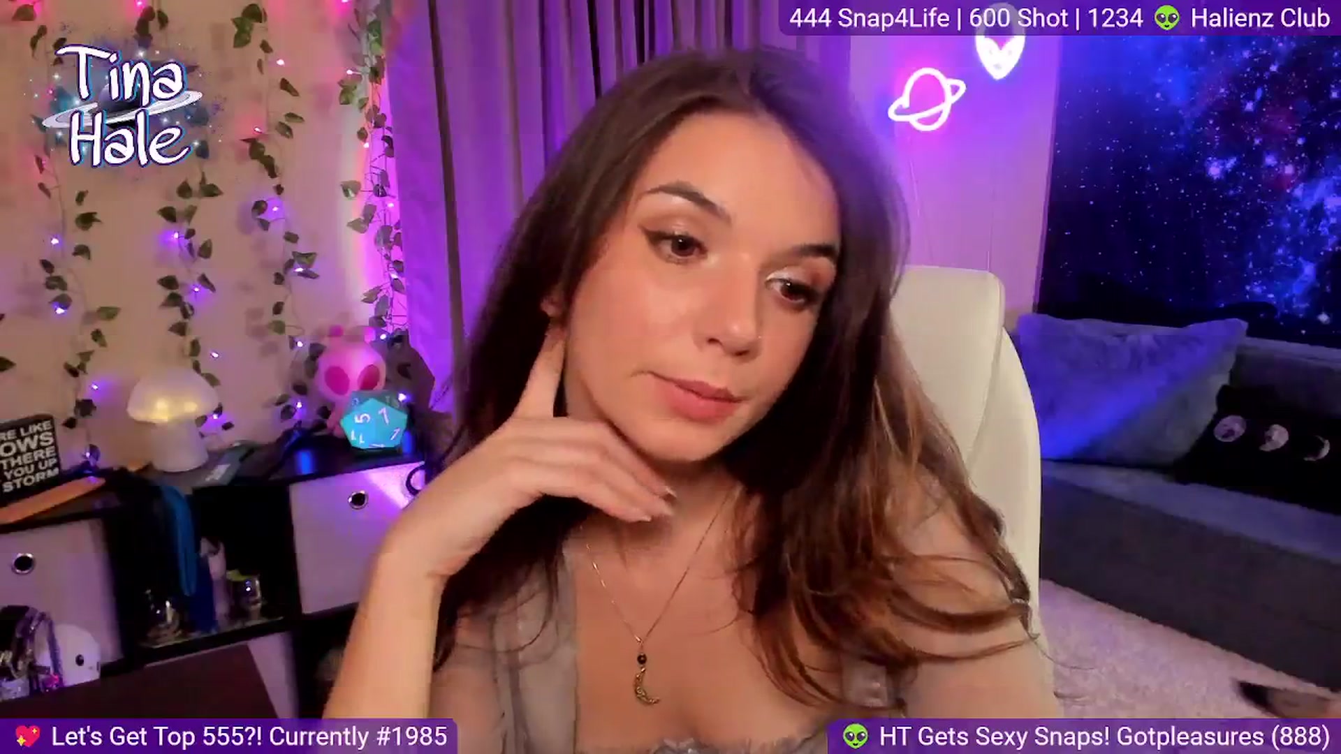 Gallery image thumbnail from TinaHale's myfreecams stream on, 08/04/2024, 05:39 image 13 of 20