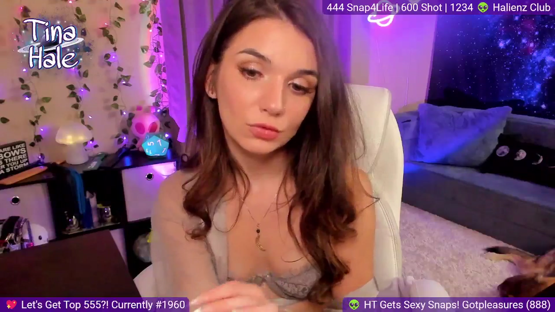 Gallery image thumbnail from TinaHale's myfreecams stream on, 08/04/2024, 05:39 image 17 of 20