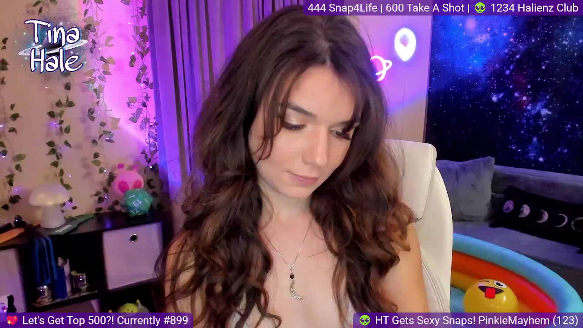Gallery image thumbnail from TinaHale's myfreecams stream on, 09/16/2024, 07:27 image 10 of 20