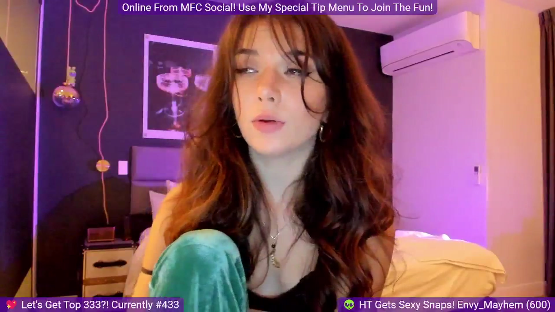 Gallery image thumbnail from TinaHale's myfreecams stream on, 09/26/2024, 07:11 image 5 of 20