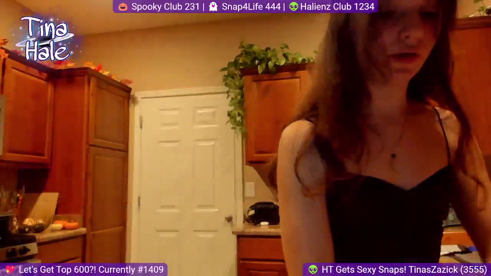 Gallery image thumbnail from TinaHale's myfreecams stream on, 10/14/2024, 01:57 image 13 of 20