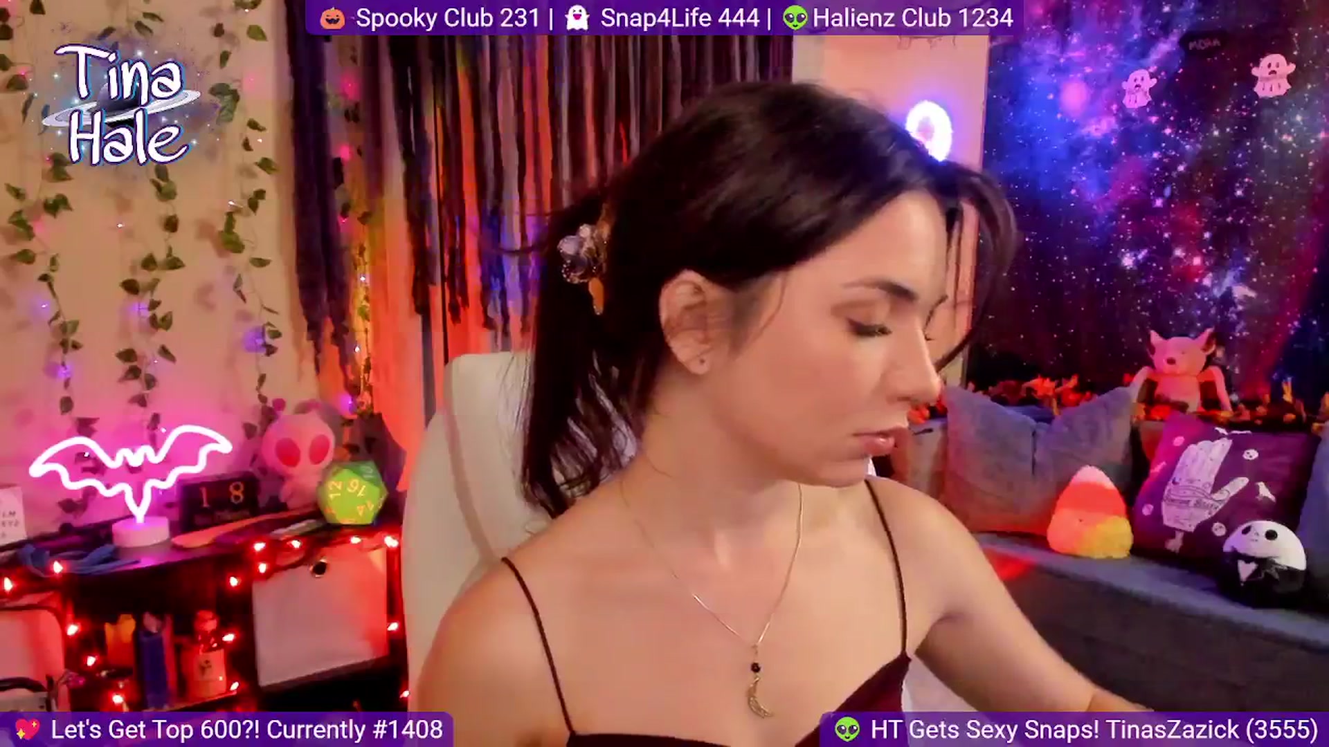 Gallery image thumbnail from TinaHale's myfreecams stream on, 10/14/2024, 01:57 image 18 of 20