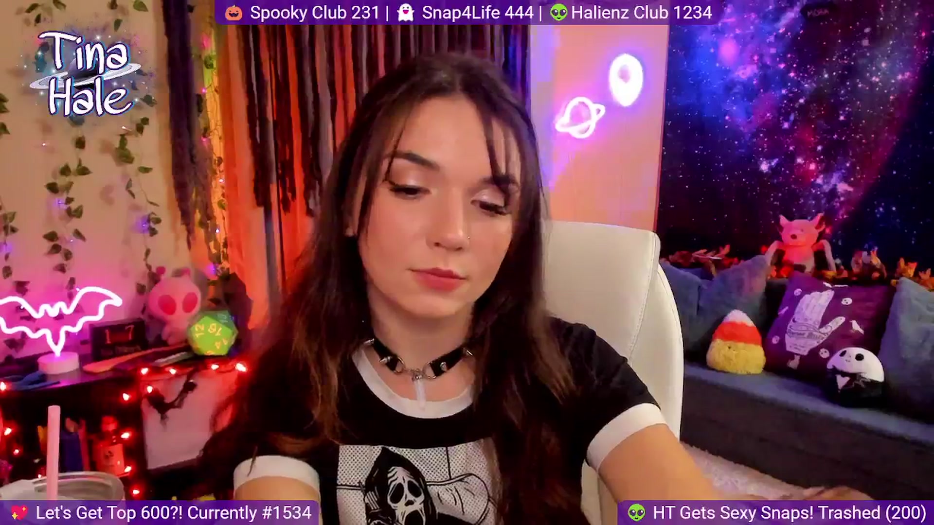 Gallery image thumbnail from TinaHale's myfreecams stream on, 10/16/2024, 05:07 image 17 of 20