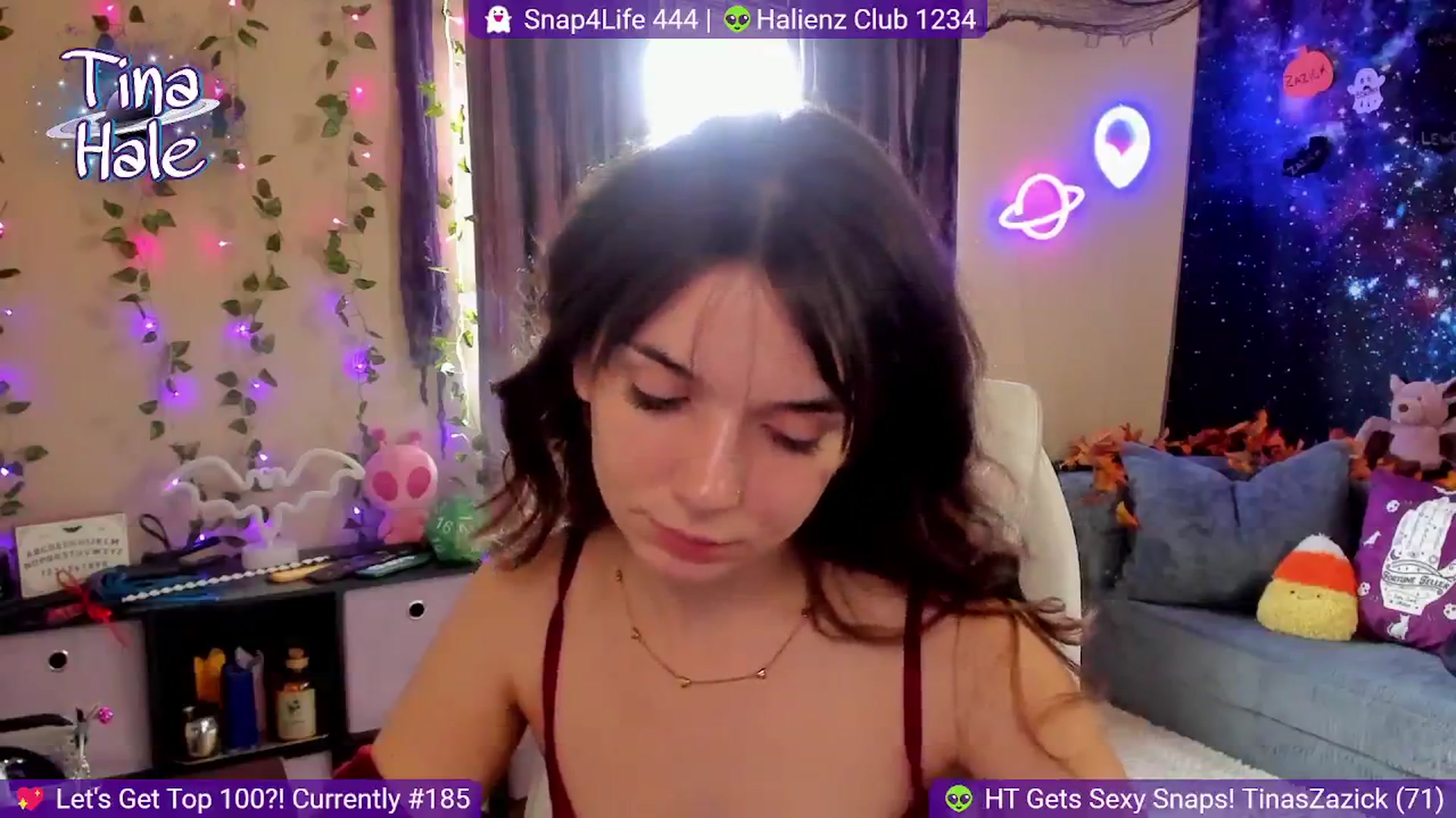 Gallery image thumbnail from TinaHale's myfreecams stream on, 11/03/2024, 22:13 image 10 of 20