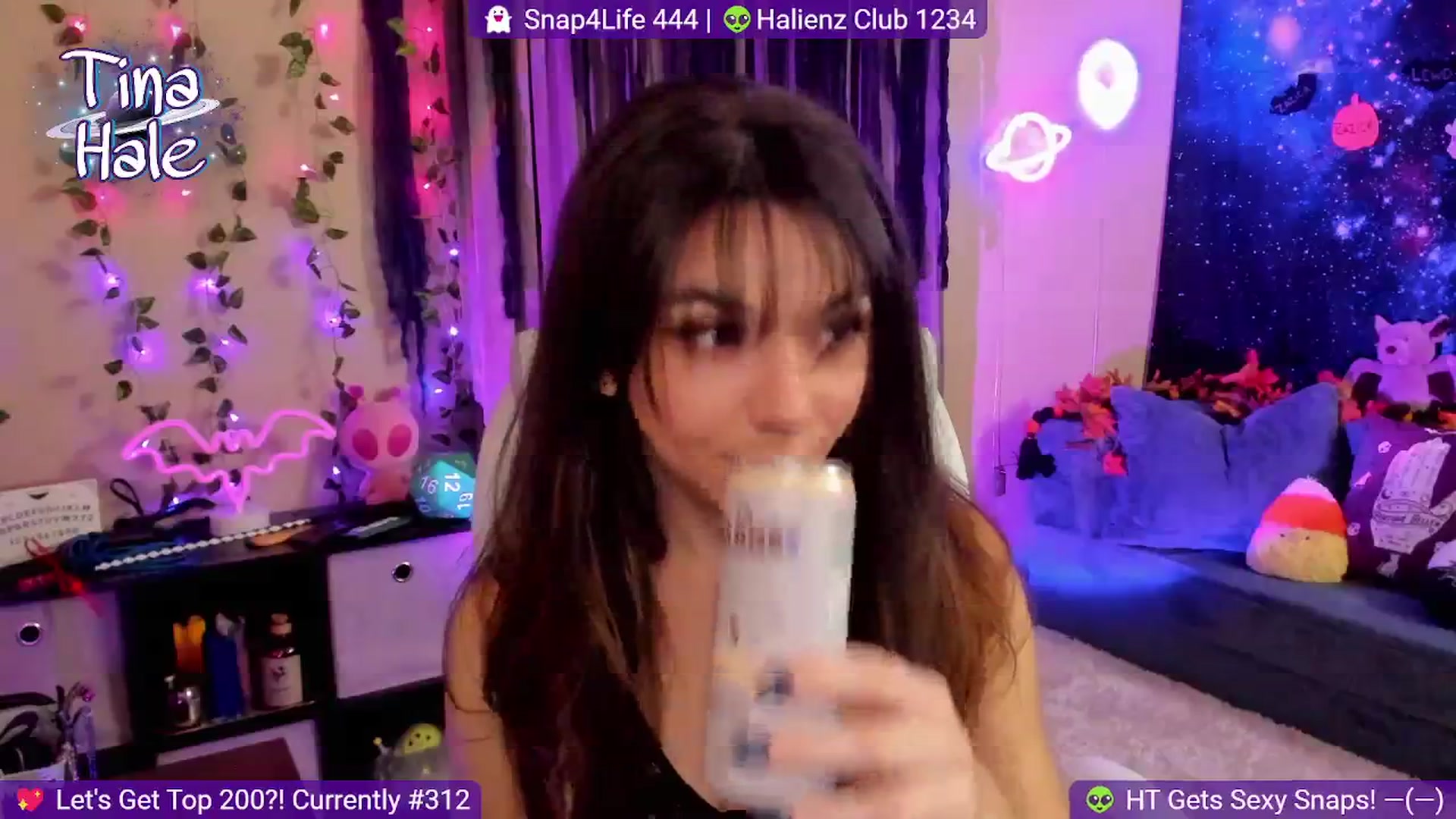 Gallery image thumbnail from TinaHale's myfreecams stream on, 11/06/2024, 06:43 image 7 of 20