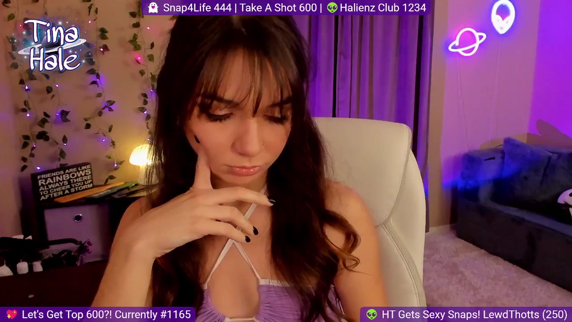 Gallery image thumbnail from TinaHale's myfreecams stream on, 11/17/2024, 06:46 image 11 of 20