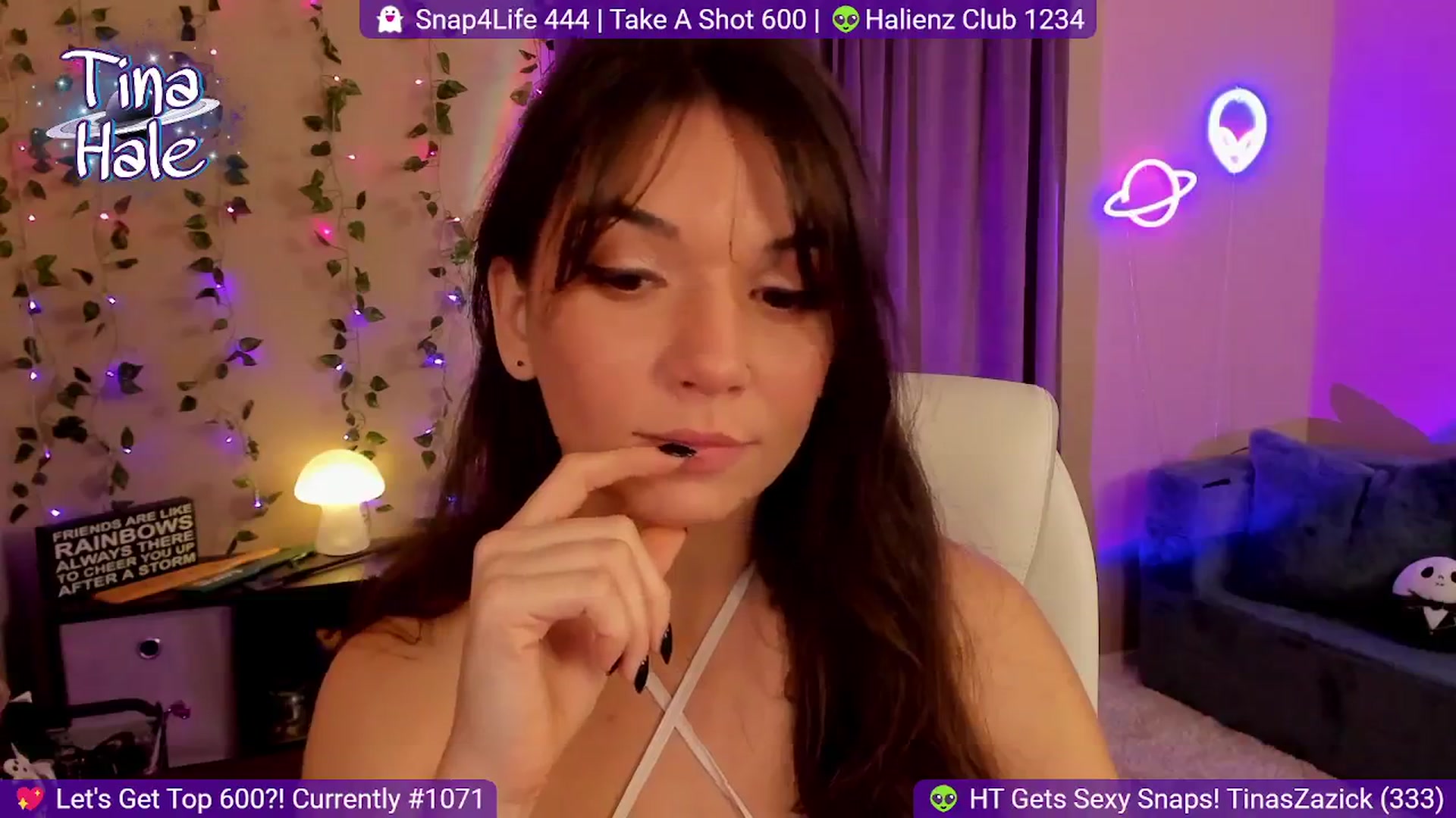 Gallery image thumbnail from TinaHale's myfreecams stream on, 11/17/2024, 07:50 image 14 of 20