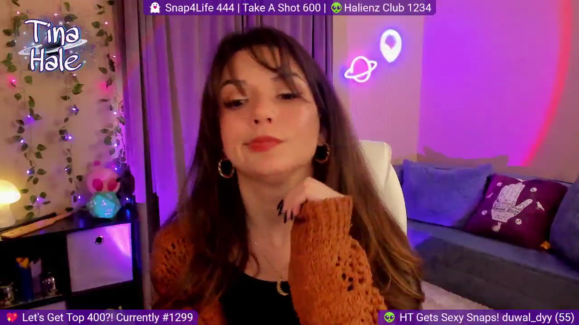 Gallery image thumbnail from TinaHale's myfreecams stream on, 12/02/2024, 05:05 image 11 of 20