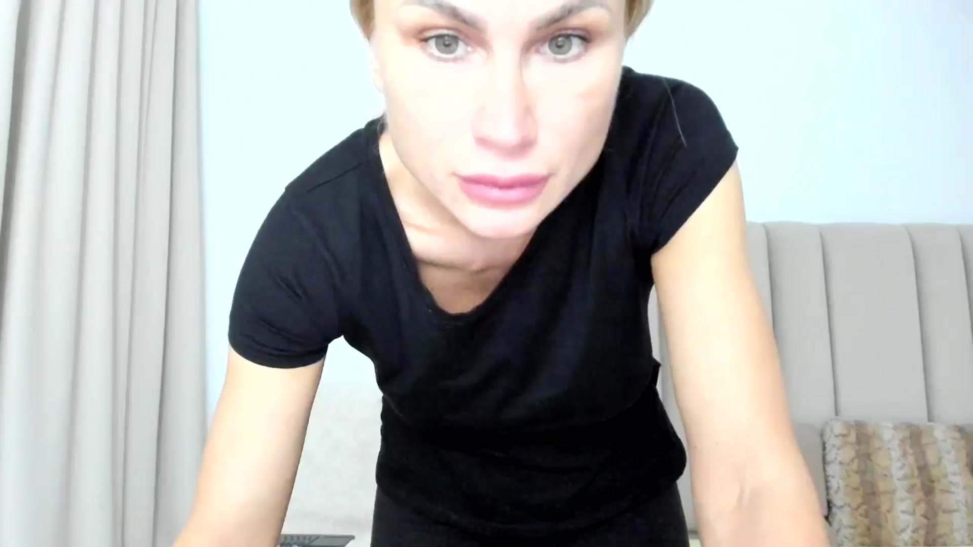 Gallery image thumbnail from TinaNTMU_'s myfreecams stream on, 01/05/2026, 19:03 image 8 of 20