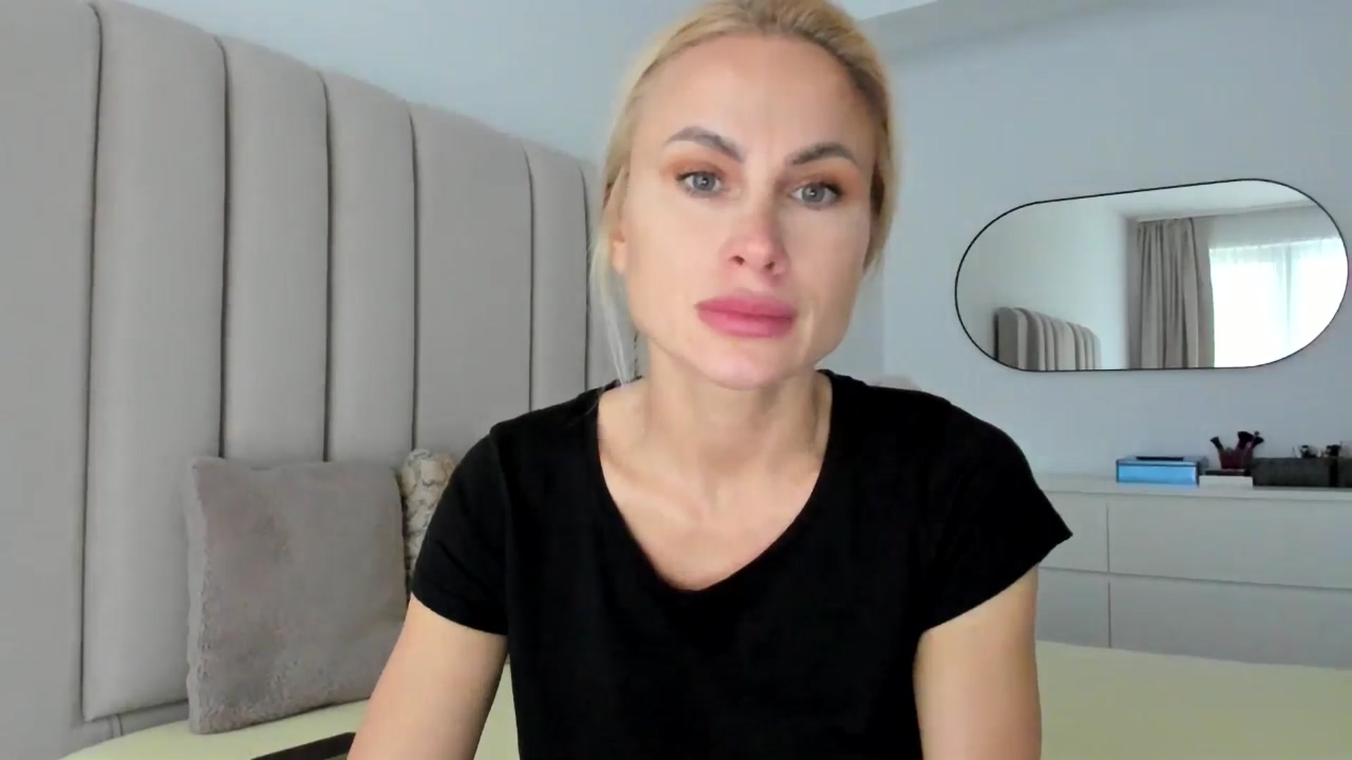 Gallery image thumbnail from TinaNTMU_'s myfreecams stream on, 01/06/2026, 14:16 image 18 of 20