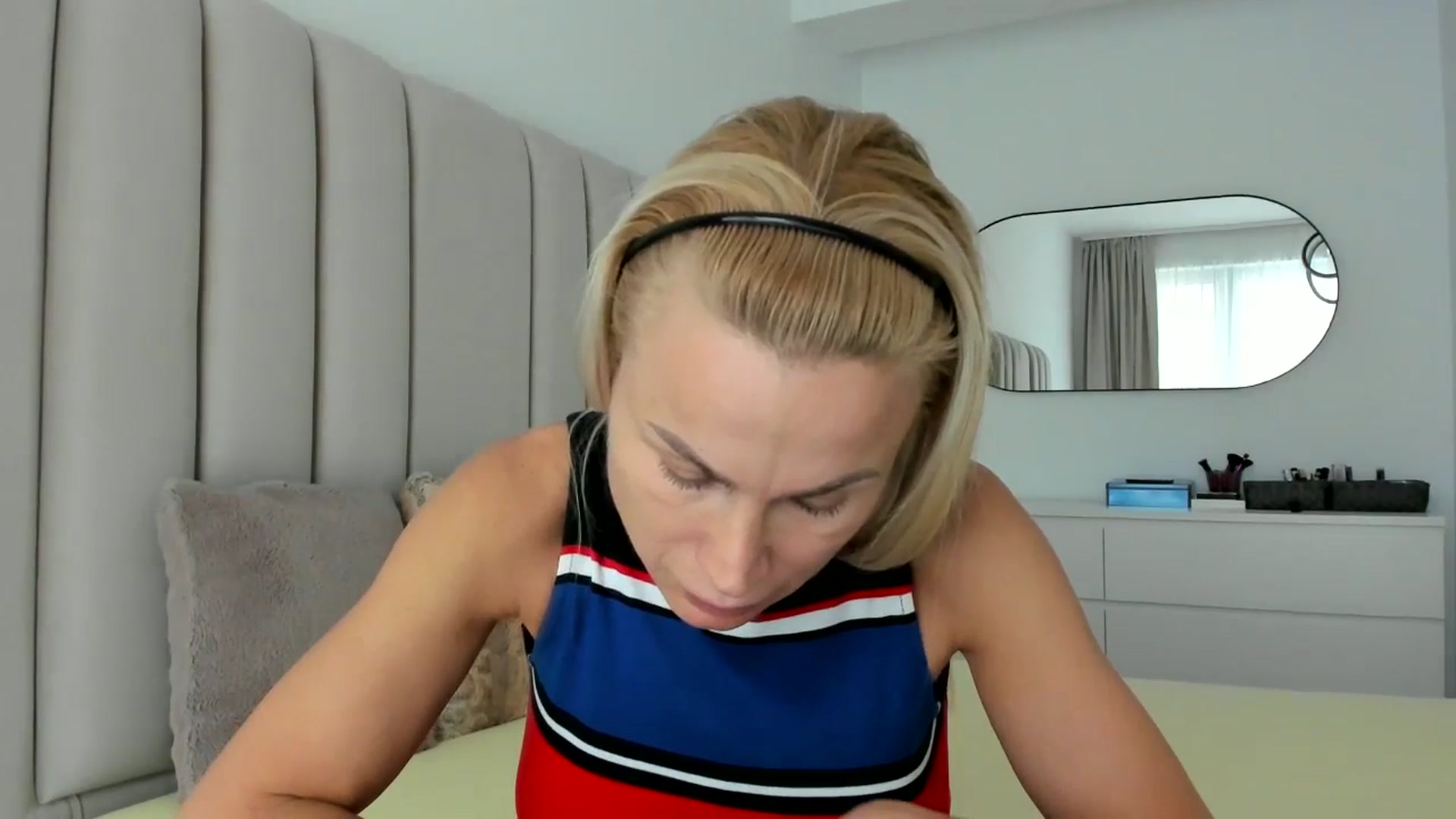 Gallery image thumbnail from TinaNTMU_'s myfreecams stream on, 01/07/2026, 13:28 image 6 of 20