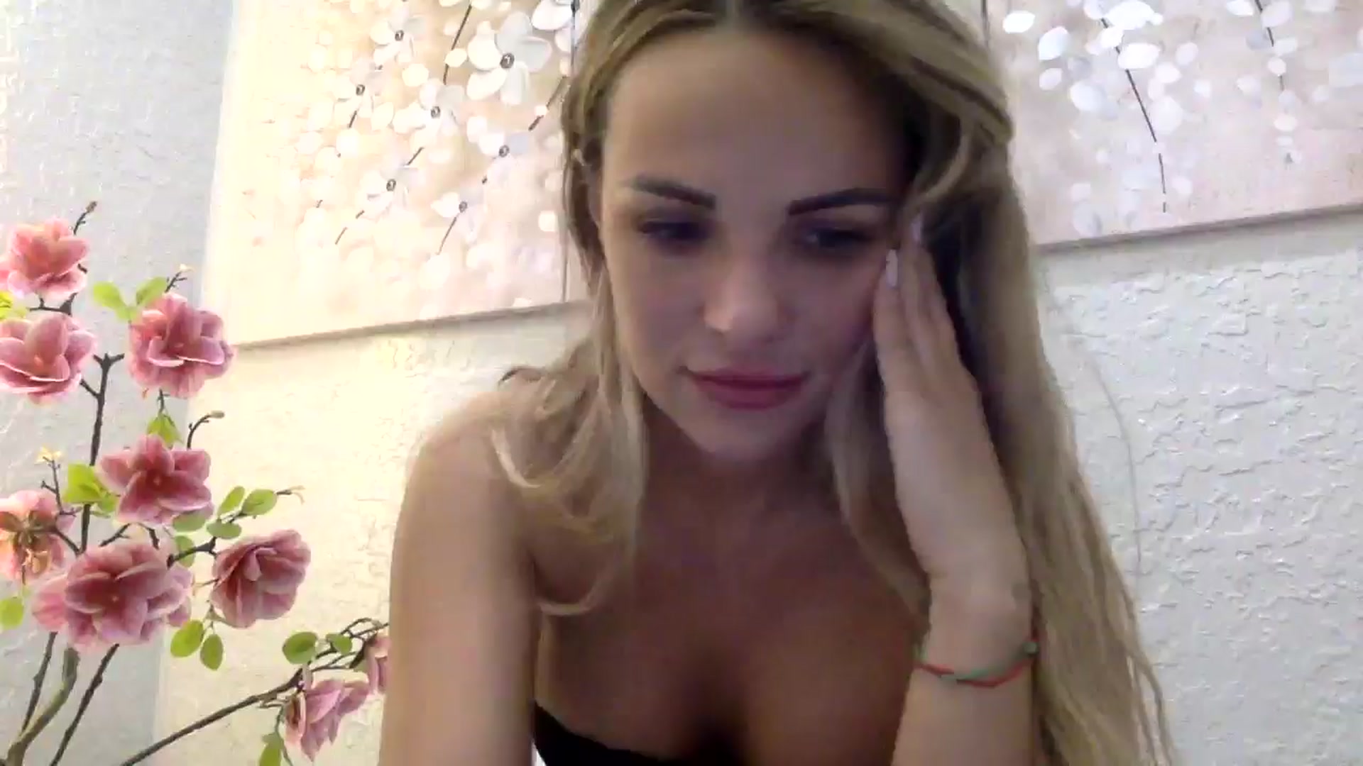 Gallery image thumbnail from Tina_Angel_'s myfreecams stream on, 01/25/2025, 16:03 image 19 of 20