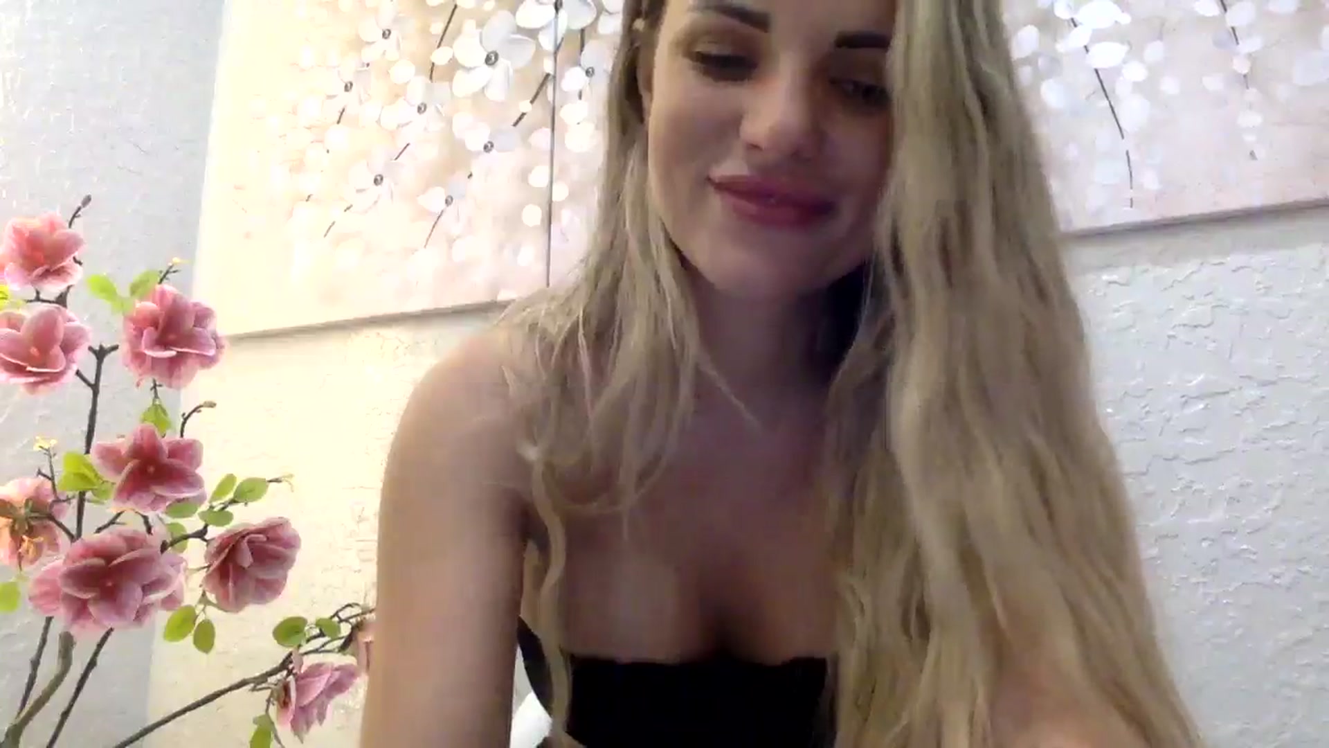 Gallery image thumbnail from Tina_Angel_'s myfreecams stream on, 01/25/2025, 16:03 image 20 of 20