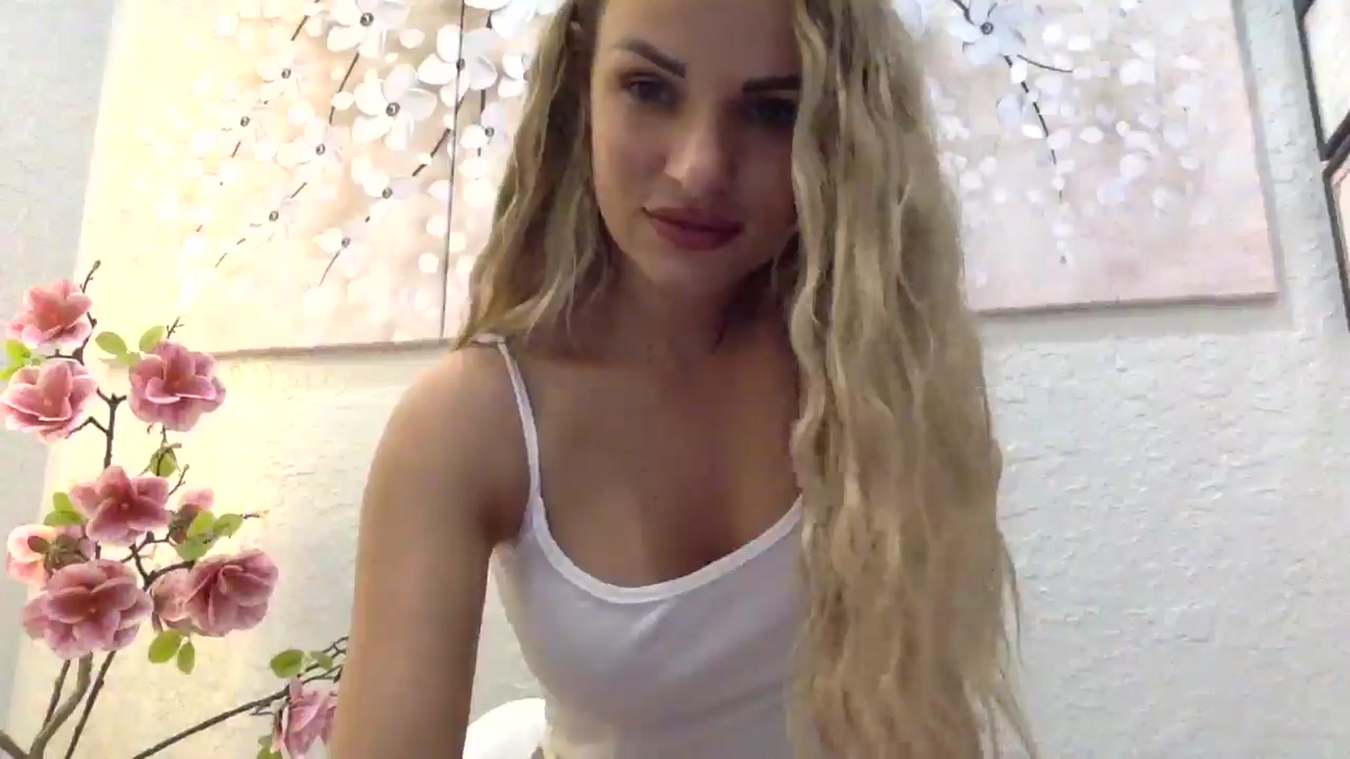 Gallery image thumbnail from Tina_Angel_'s myfreecams stream on, 01/30/2025, 19:30 image 7 of 20