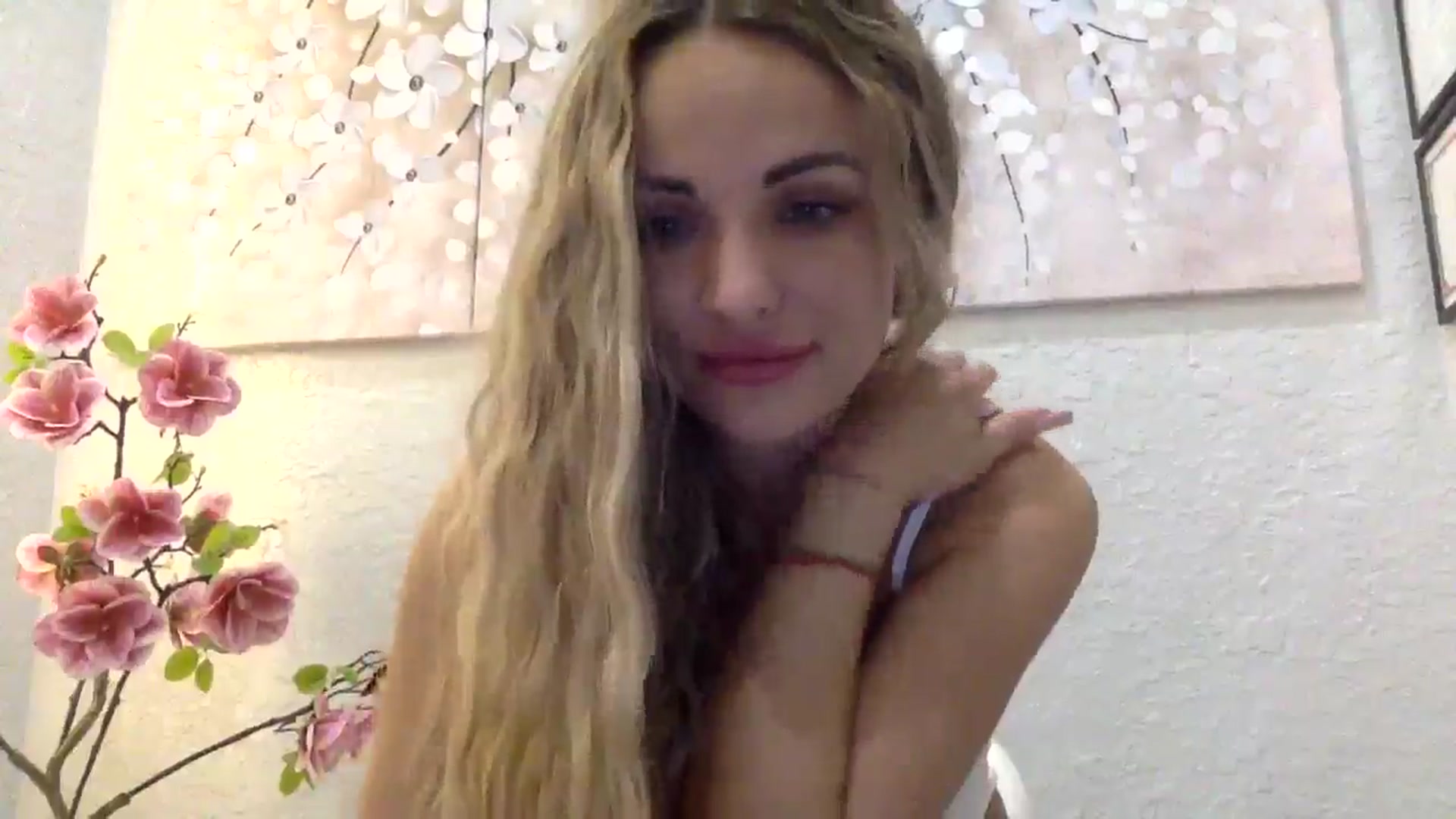 Gallery image thumbnail from Tina_Angel_'s myfreecams stream on, 01/30/2025, 20:41 image 12 of 20