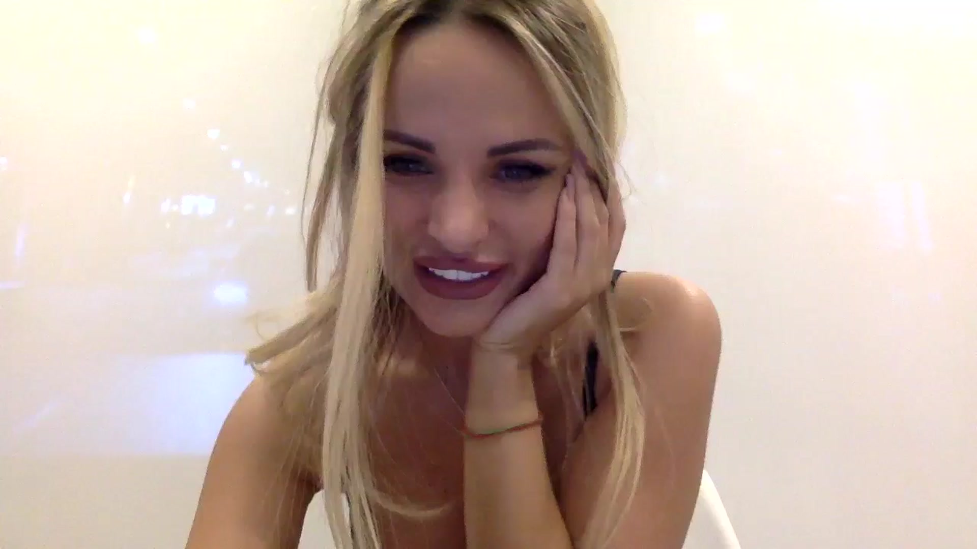 Gallery image thumbnail from Tina_Angel_'s myfreecams stream on, 02/05/2025, 20:27 image 10 of 20