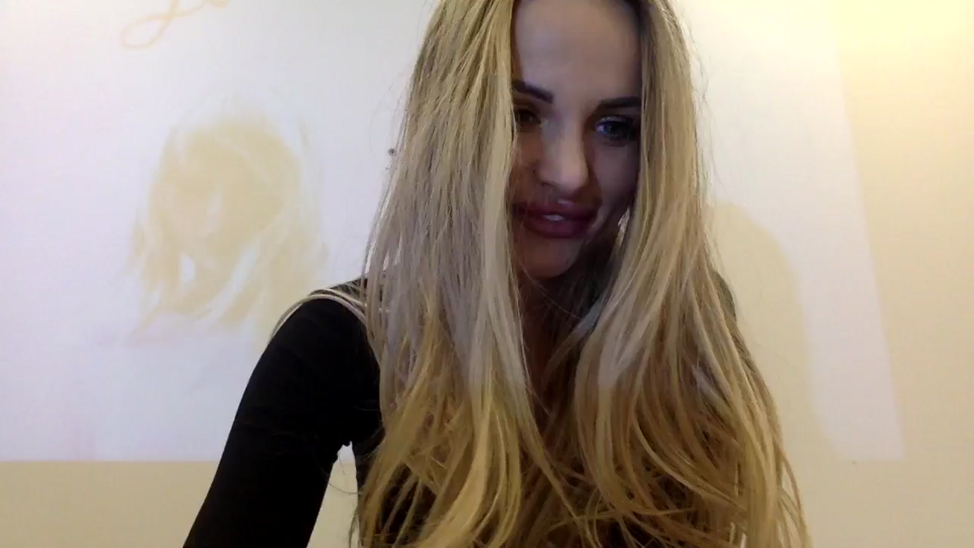Gallery image thumbnail from Tina_Angel_'s myfreecams stream on, 02/06/2025, 21:33 image 3 of 20