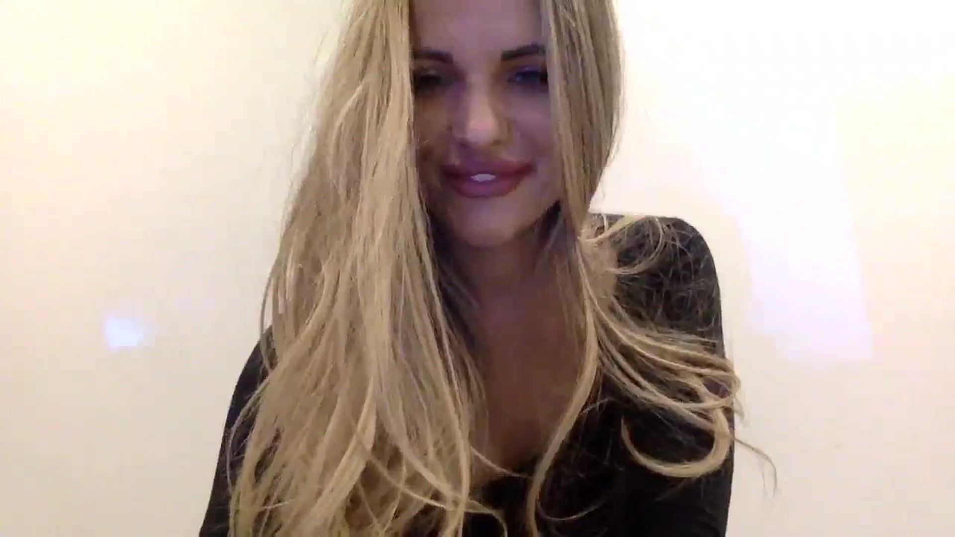 Gallery image thumbnail from Tina_Angel_'s myfreecams stream on, 02/06/2025, 21:33 image 8 of 20