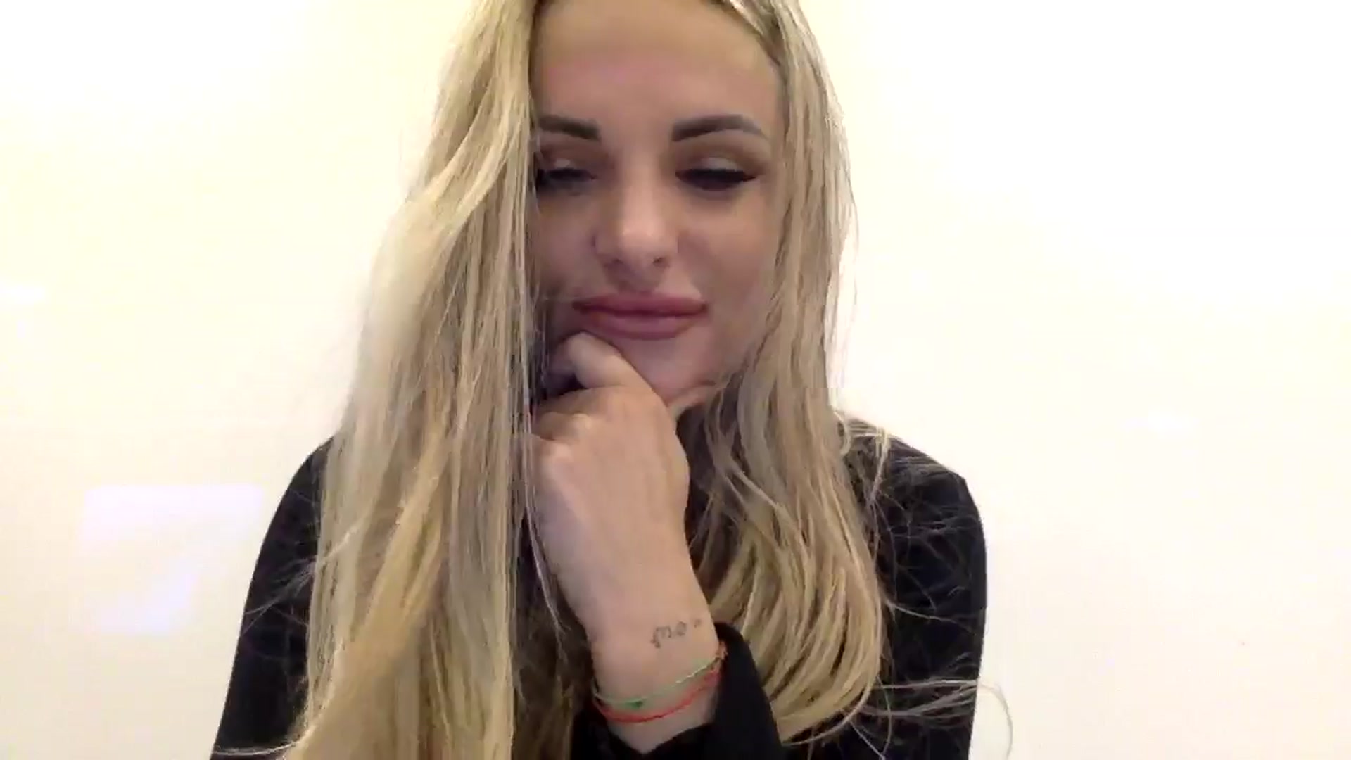 Gallery image thumbnail from Tina_Angel_'s myfreecams stream on, 02/06/2025, 22:00 image 19 of 20