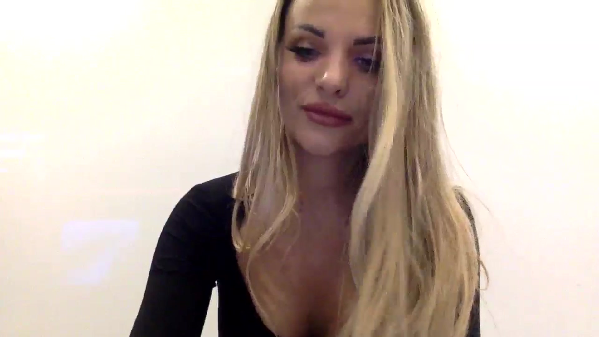 Gallery image thumbnail from Tina_Angel_'s myfreecams stream on, 02/06/2025, 22:20 image 2 of 20