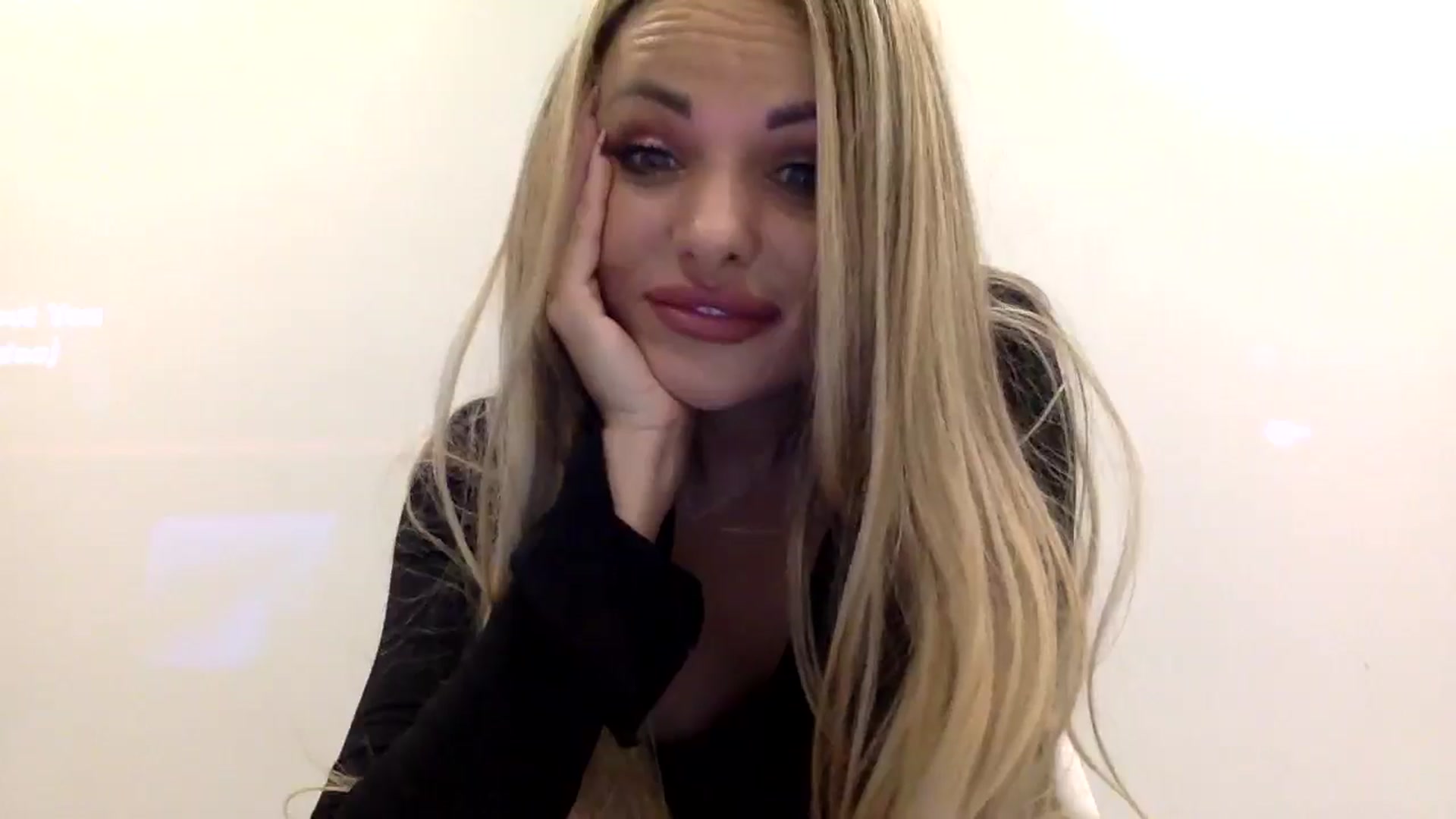 Gallery image thumbnail from Tina_Angel_'s myfreecams stream on, 02/06/2025, 22:20 image 17 of 20