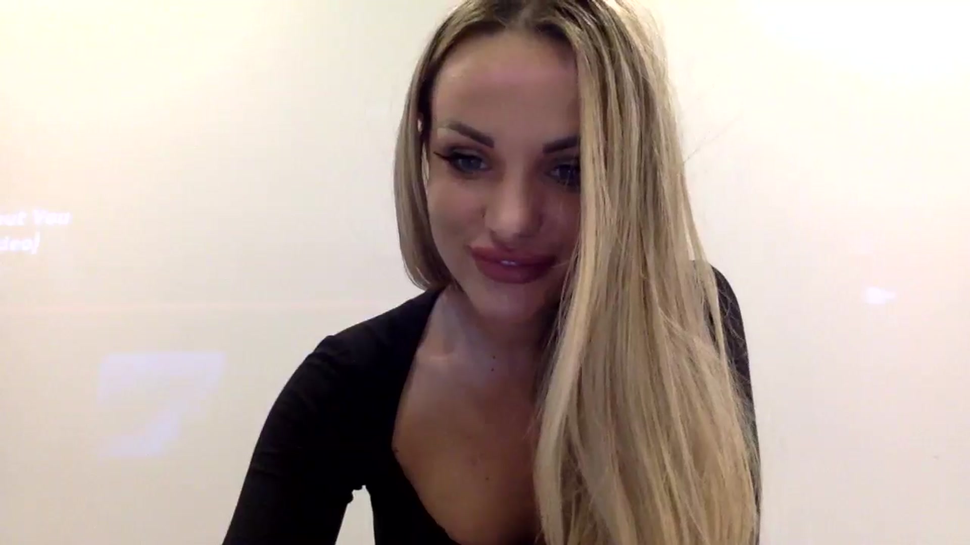 Gallery image thumbnail from Tina_Angel_'s myfreecams stream on, 02/06/2025, 22:20 image 8 of 20