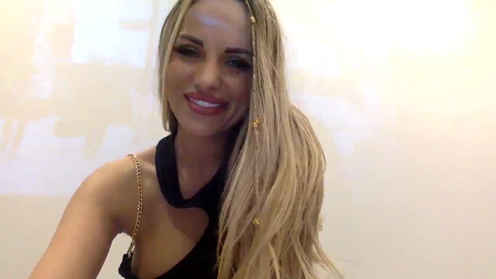 Gallery image thumbnail from Tina_Angel_'s myfreecams stream on, 02/08/2025, 21:59 image 15 of 20