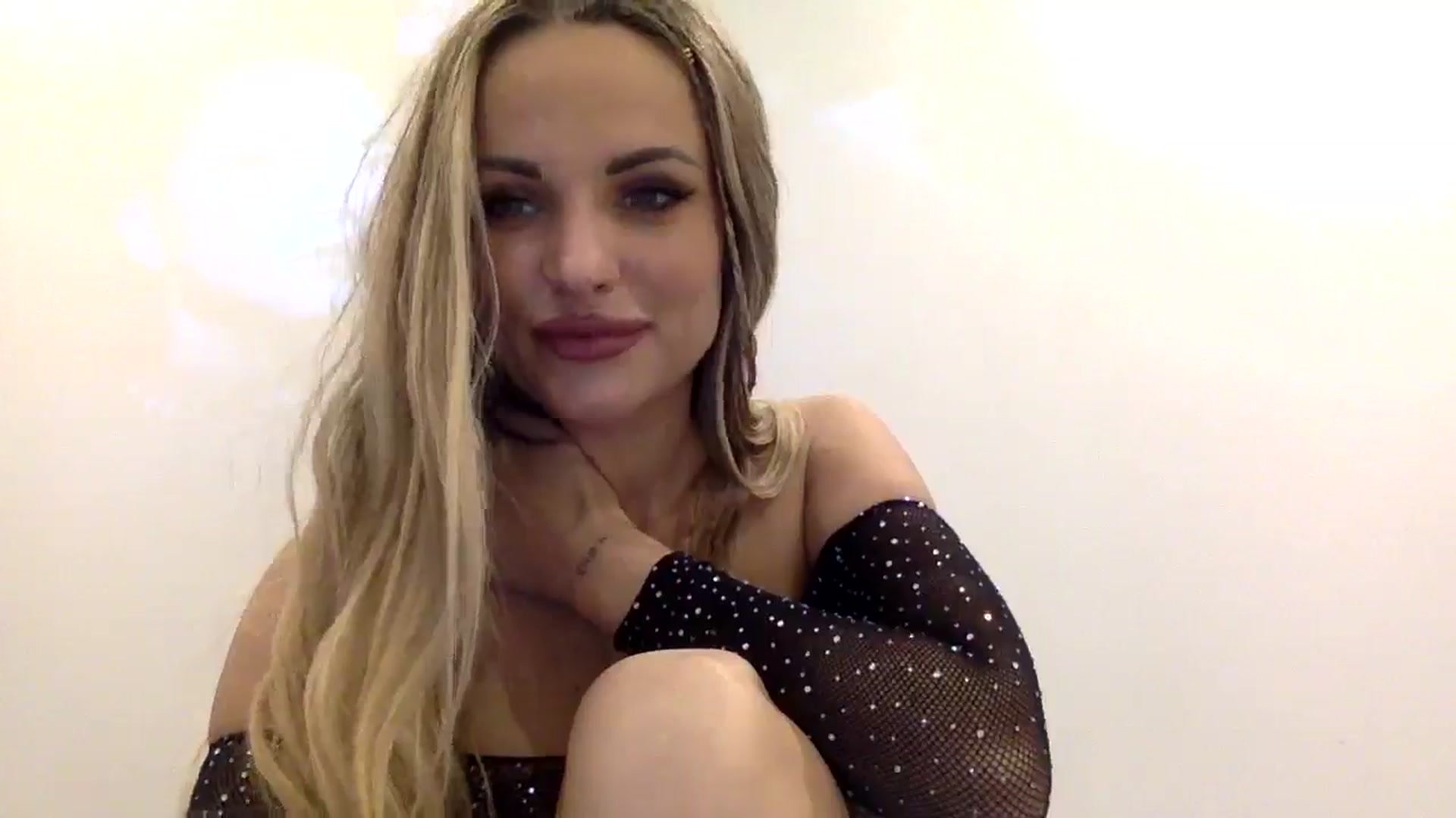 Gallery image thumbnail from Tina_Angel_'s myfreecams stream on, 02/10/2025, 21:09 image 4 of 20