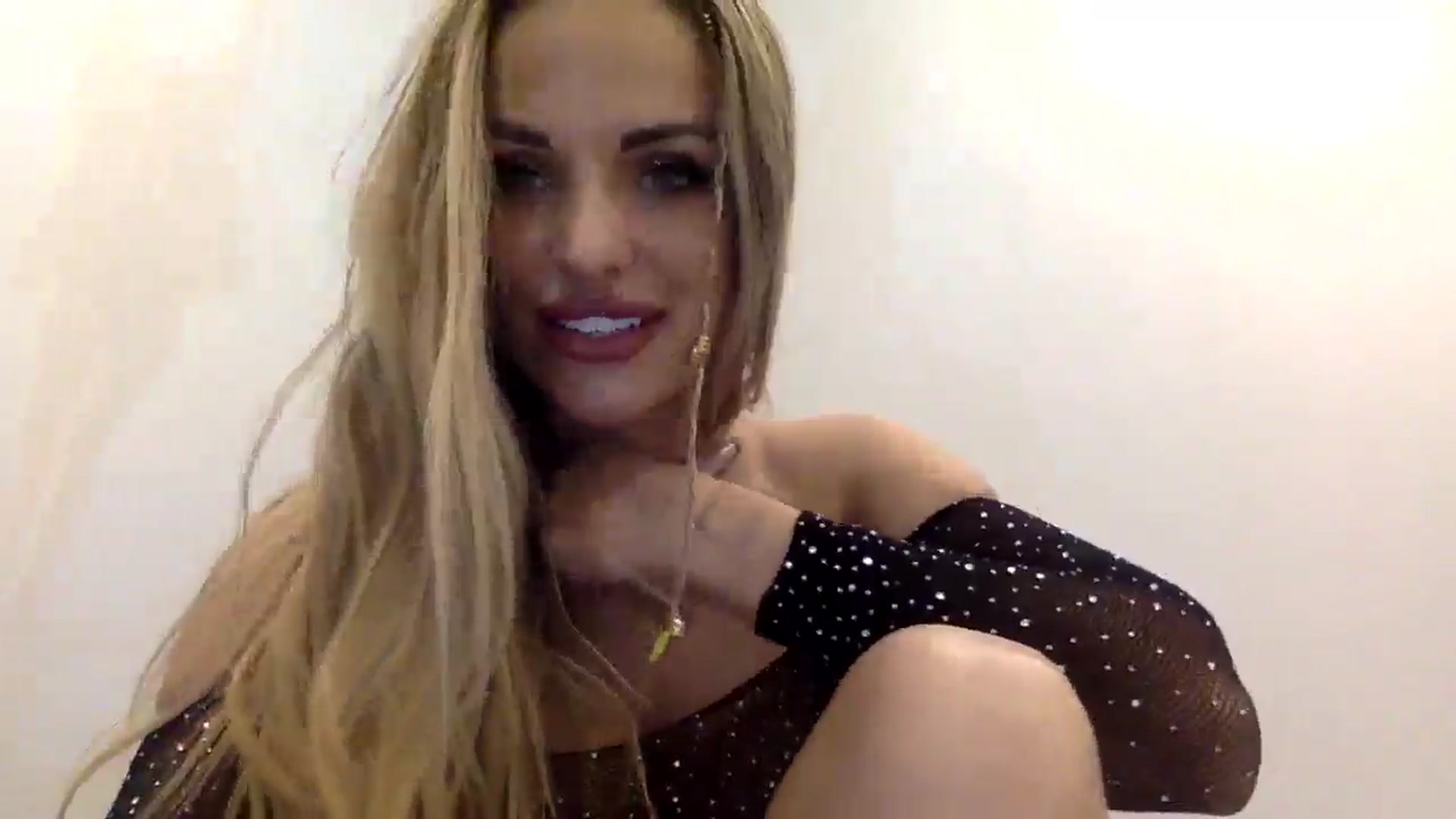 Gallery image thumbnail from Tina_Angel_'s myfreecams stream on, 02/10/2025, 21:09 image 8 of 20