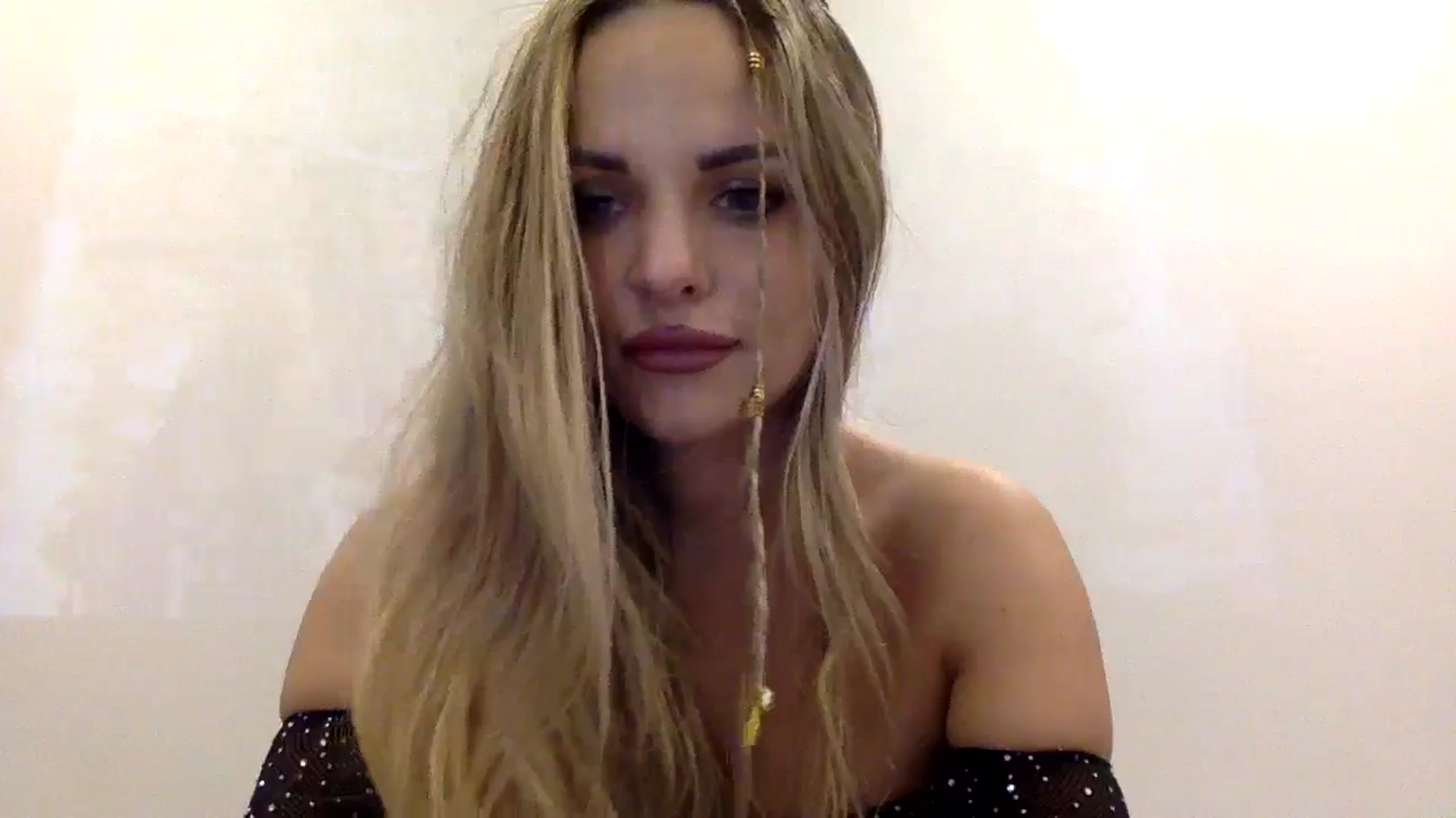 Gallery image thumbnail from Tina_Angel_'s myfreecams stream on, 02/10/2025, 21:39 image 15 of 20