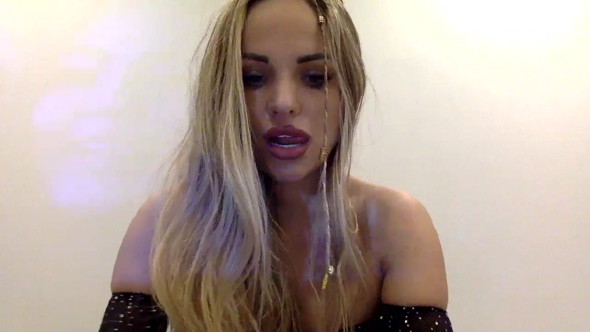 Gallery image thumbnail from Tina_Angel_'s myfreecams stream on, 02/10/2025, 21:39 image 17 of 20