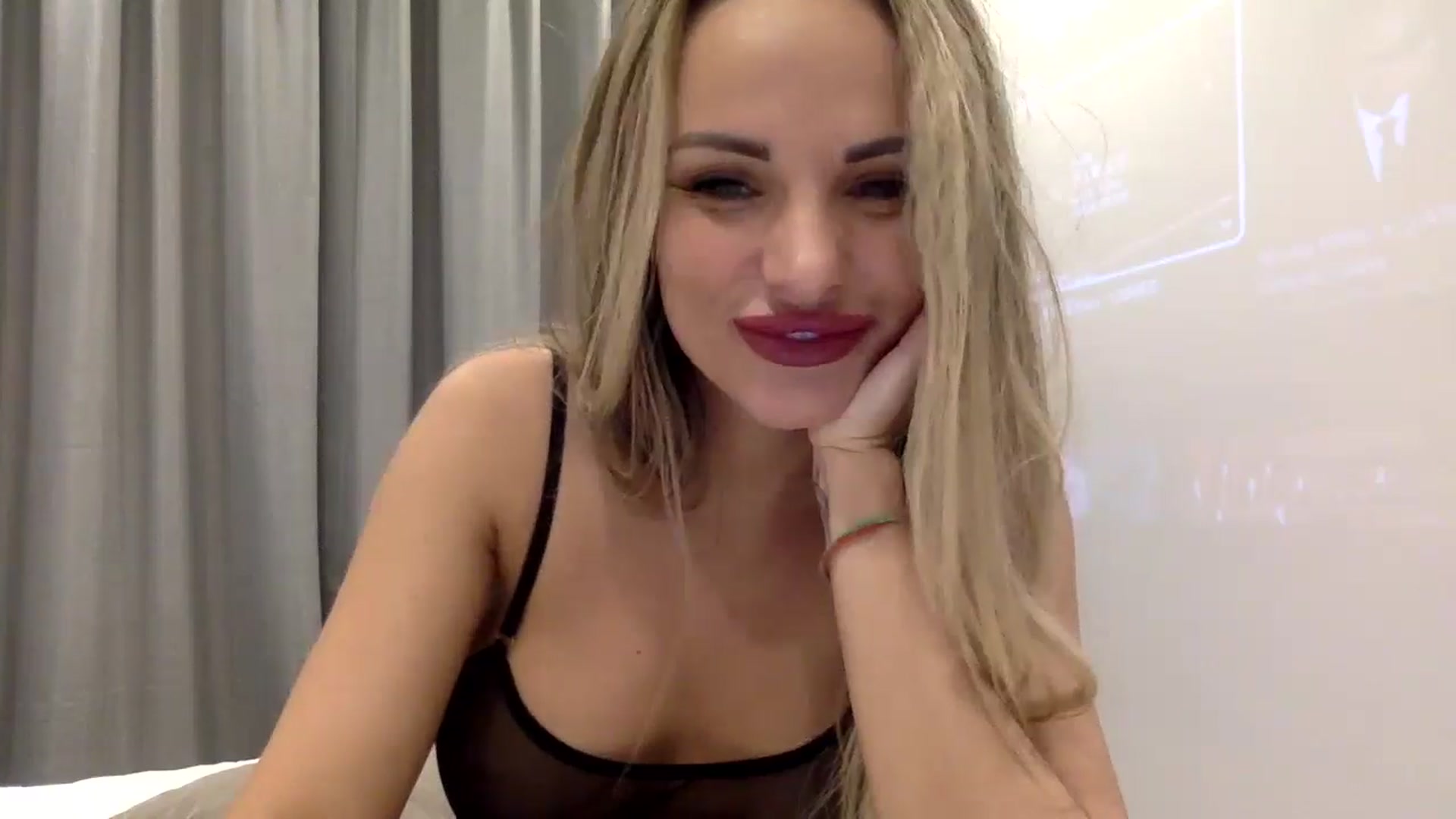 Gallery image thumbnail from Tina_Angel_'s myfreecams stream on, 02/13/2025, 19:06 image 19 of 20