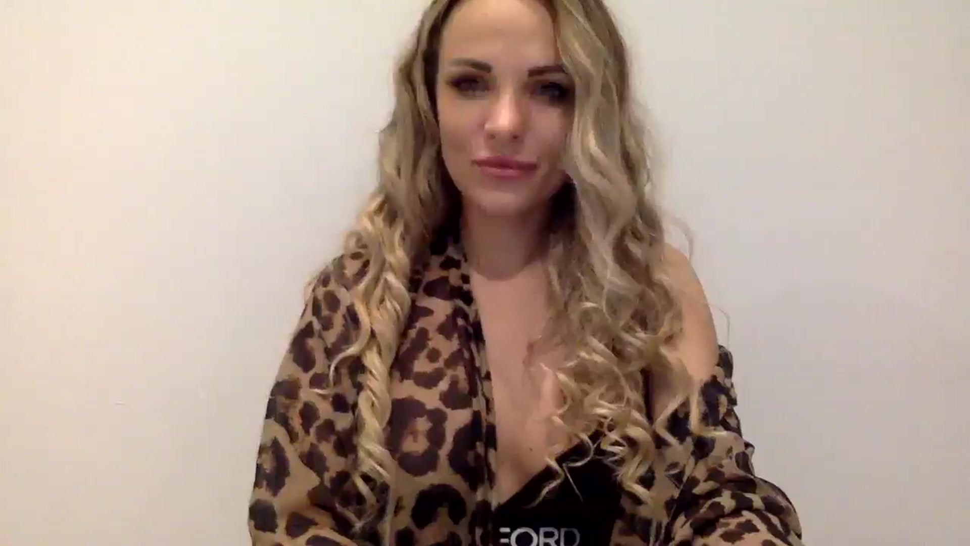 Gallery image thumbnail from Tina_Angel_'s myfreecams stream on, 02/26/2025, 23:39 image 15 of 20