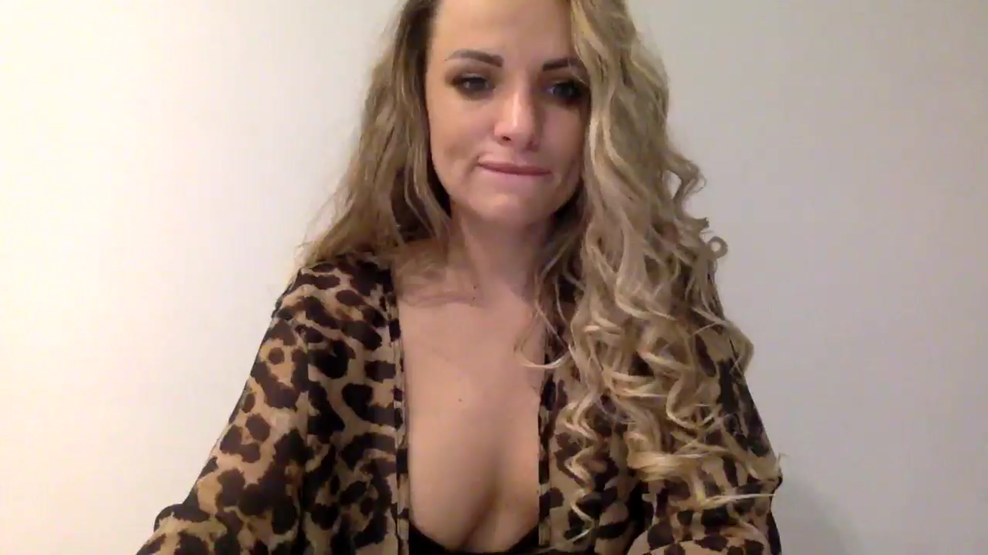 Gallery image thumbnail from Tina_Angel_'s myfreecams stream on, 02/26/2025, 23:39 image 2 of 20