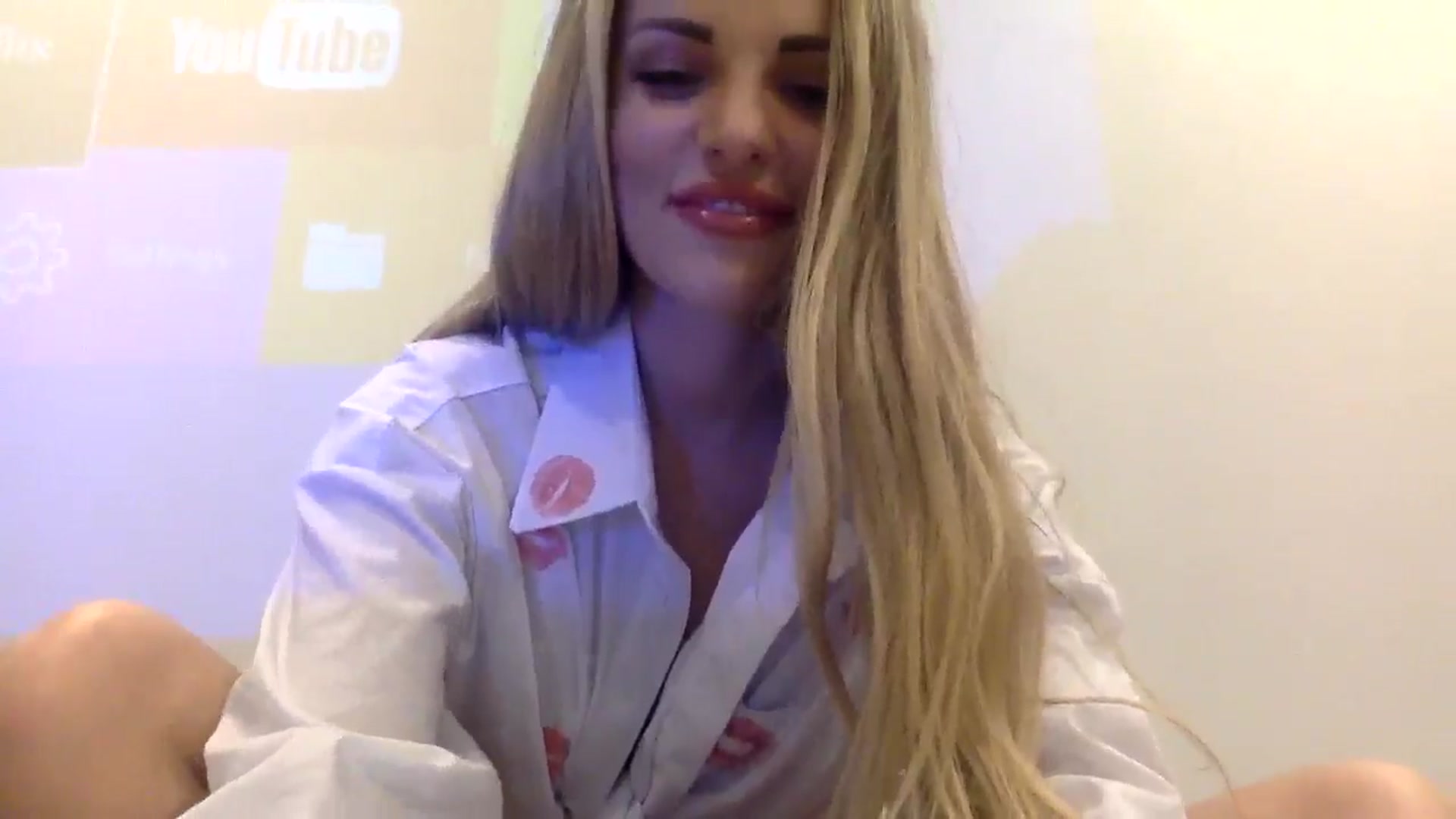 Gallery image thumbnail from Tina_Angel_'s myfreecams stream on, 03/12/2025, 22:23 image 14 of 20