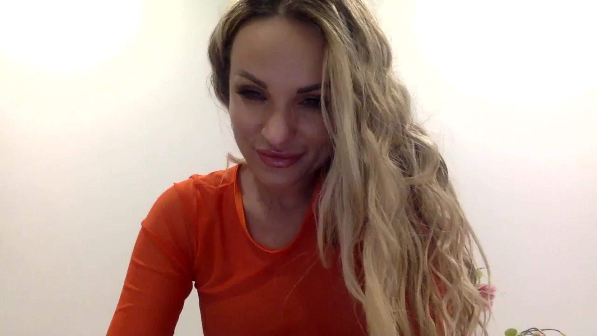 Gallery image thumbnail from Tina_Angel_'s myfreecams stream on, 03/14/2025, 21:31 image 19 of 20