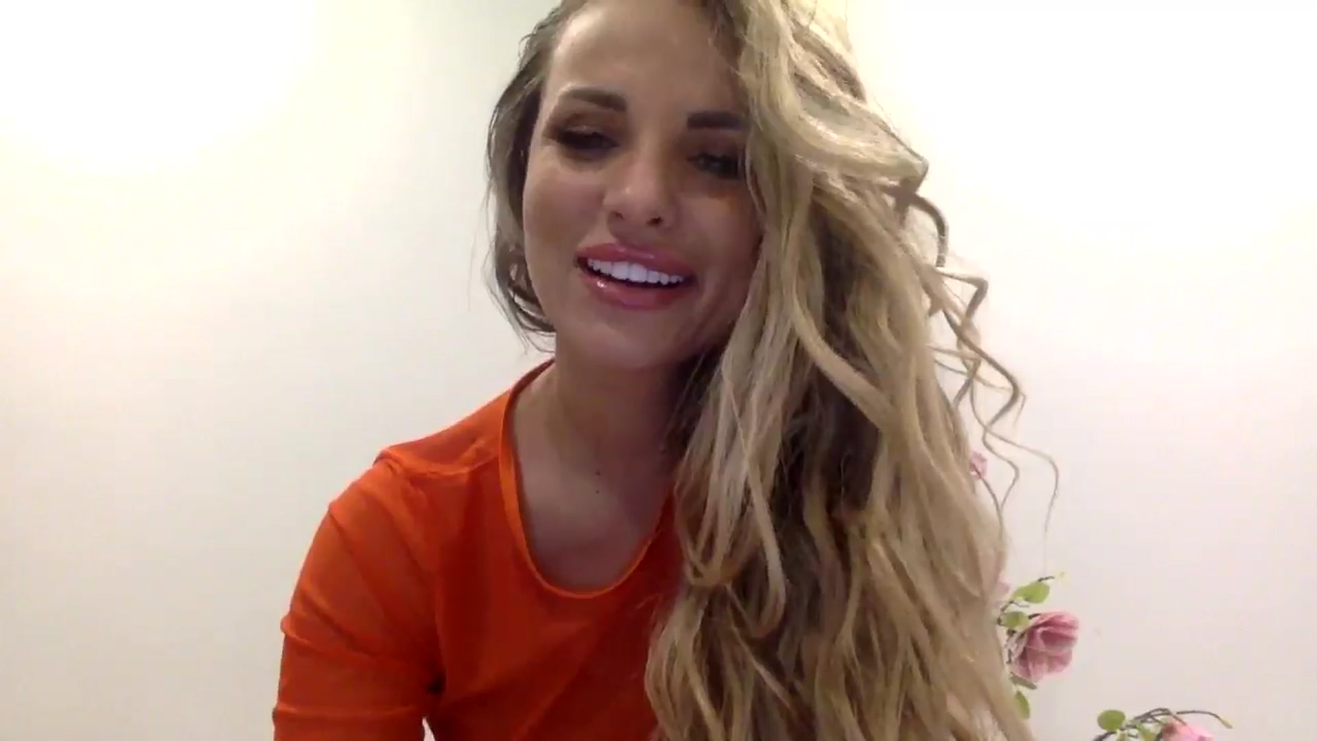 Gallery image thumbnail from Tina_Angel_'s myfreecams stream on, 03/14/2025, 21:31 image 11 of 20