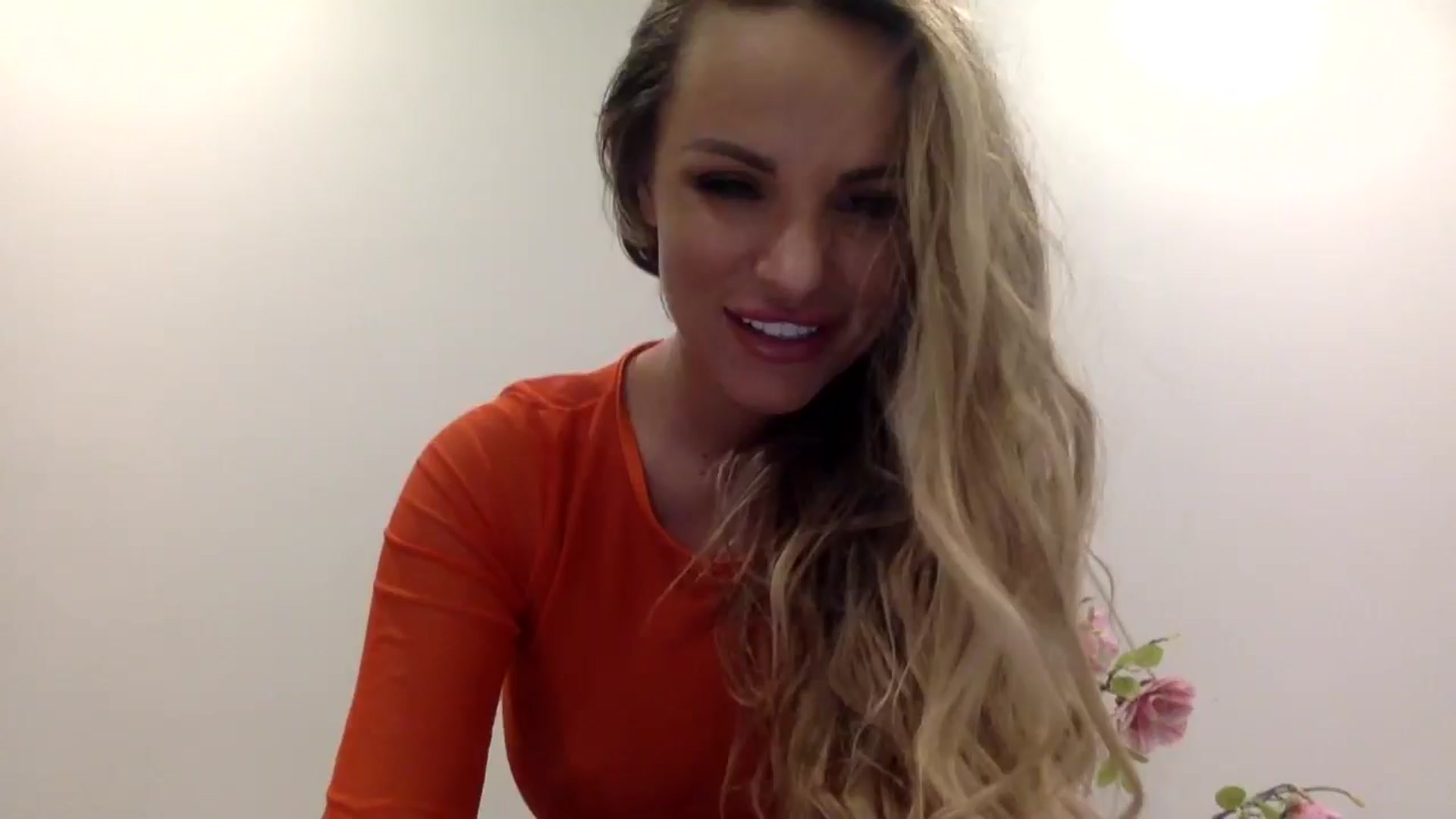 Gallery image thumbnail from Tina_Angel_'s myfreecams stream on, 03/14/2025, 21:31 image 1 of 20