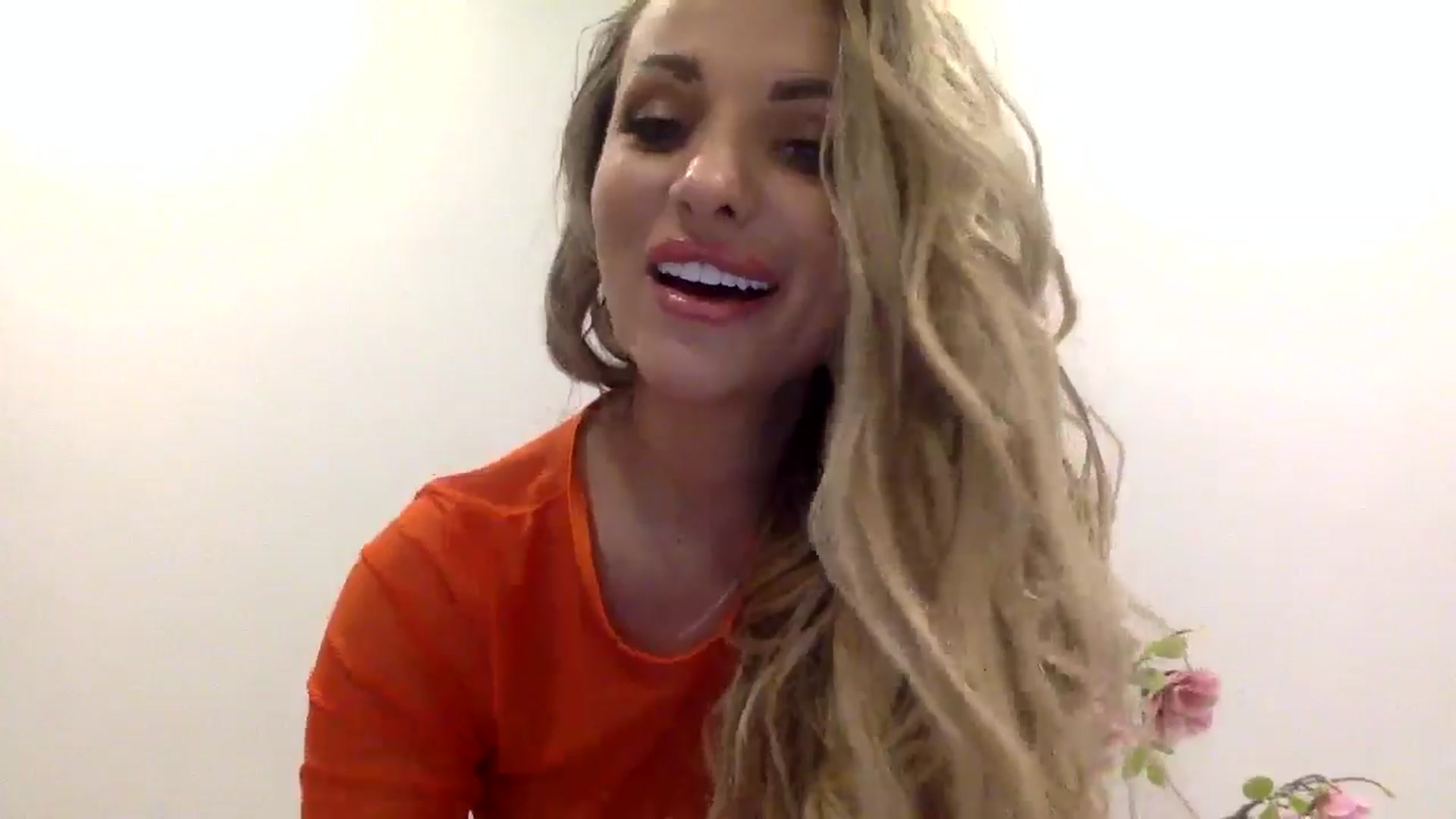 Gallery image thumbnail from Tina_Angel_'s myfreecams stream on, 03/14/2025, 21:31 image 13 of 20