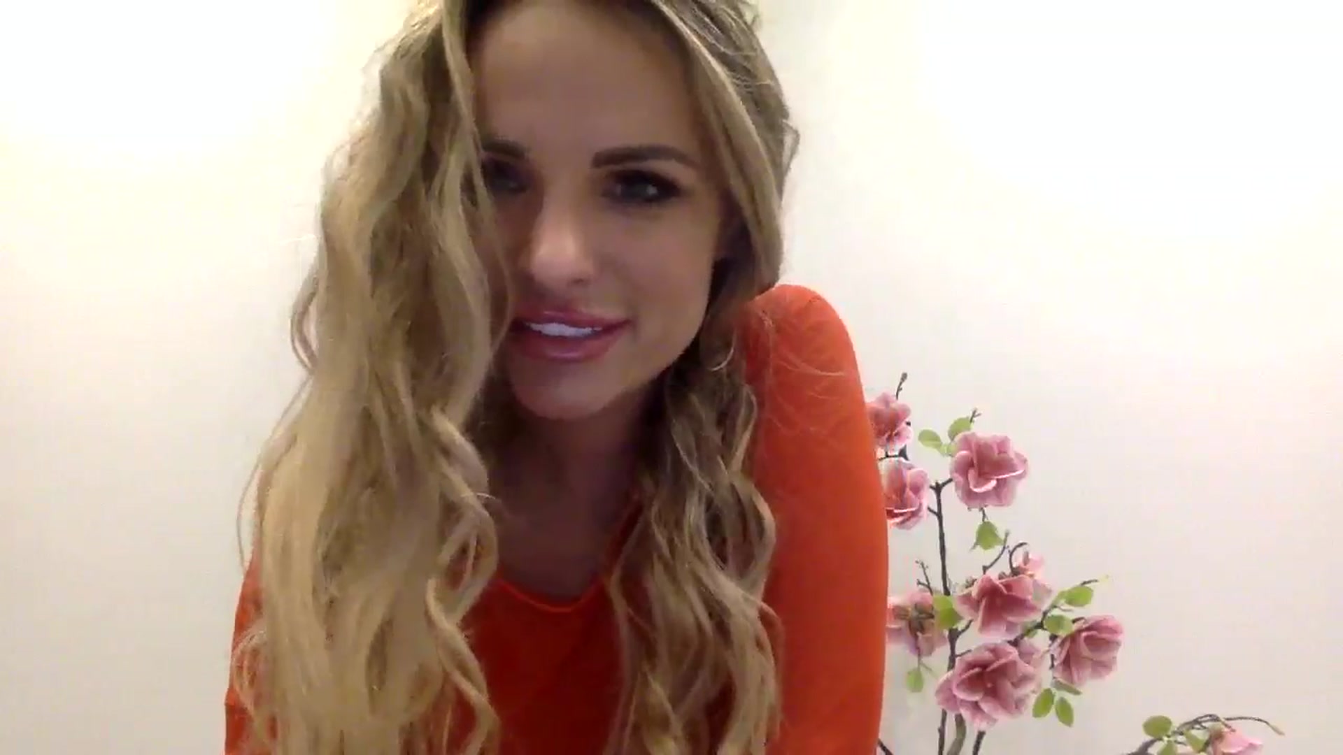 Gallery image thumbnail from Tina_Angel_'s myfreecams stream on, 03/14/2025, 21:31 image 15 of 20