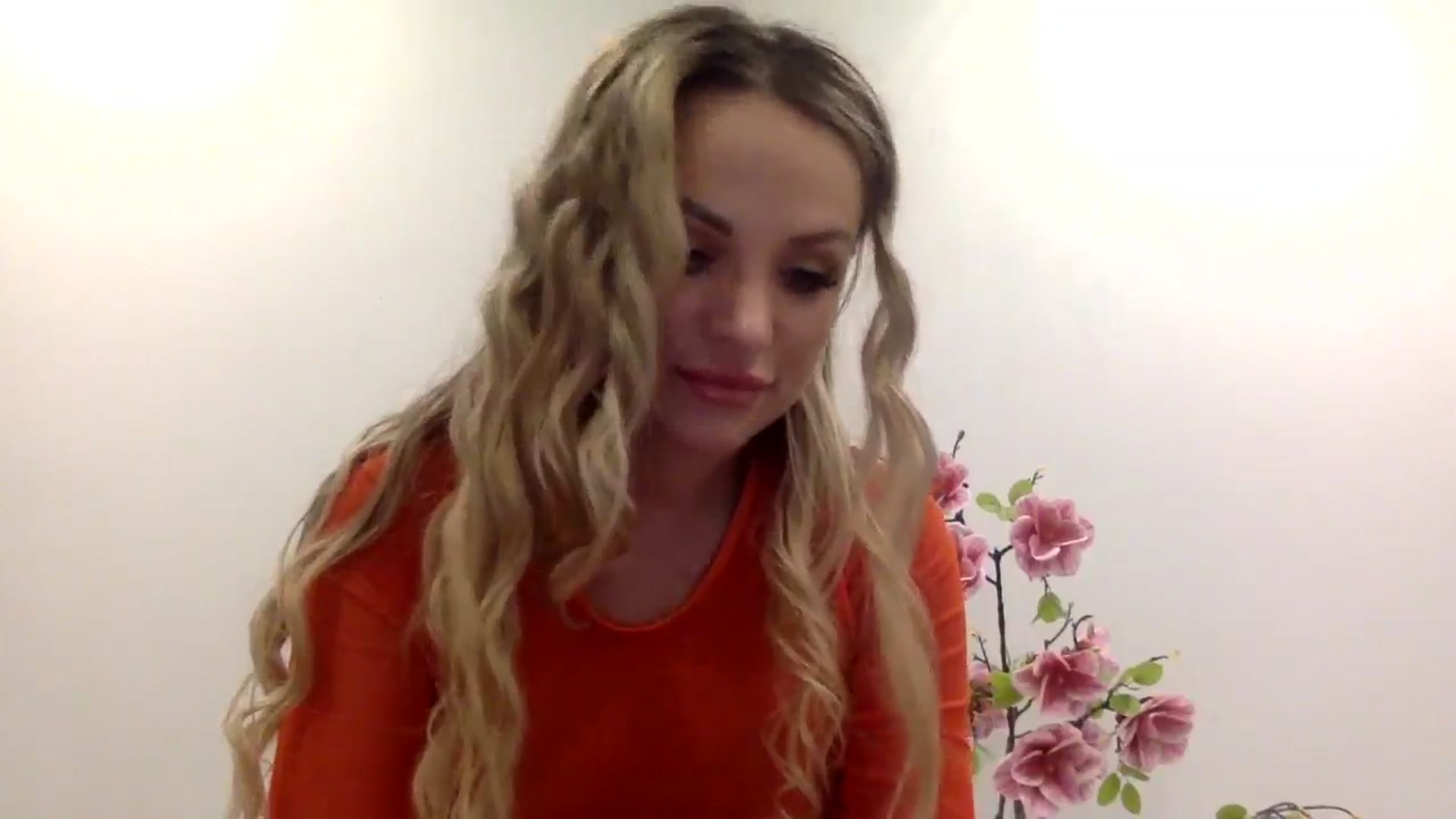 Gallery image thumbnail from Tina_Angel_'s myfreecams stream on, 03/14/2025, 21:31 image 5 of 20