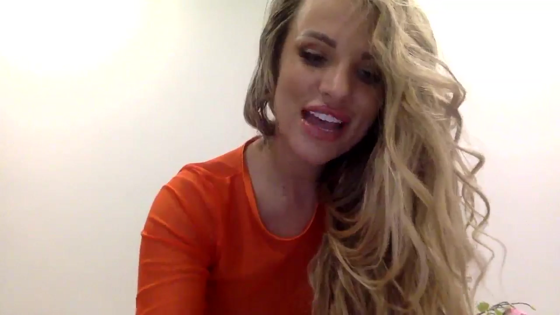 Gallery image thumbnail from Tina_Angel_'s myfreecams stream on, 03/14/2025, 21:31 image 12 of 20