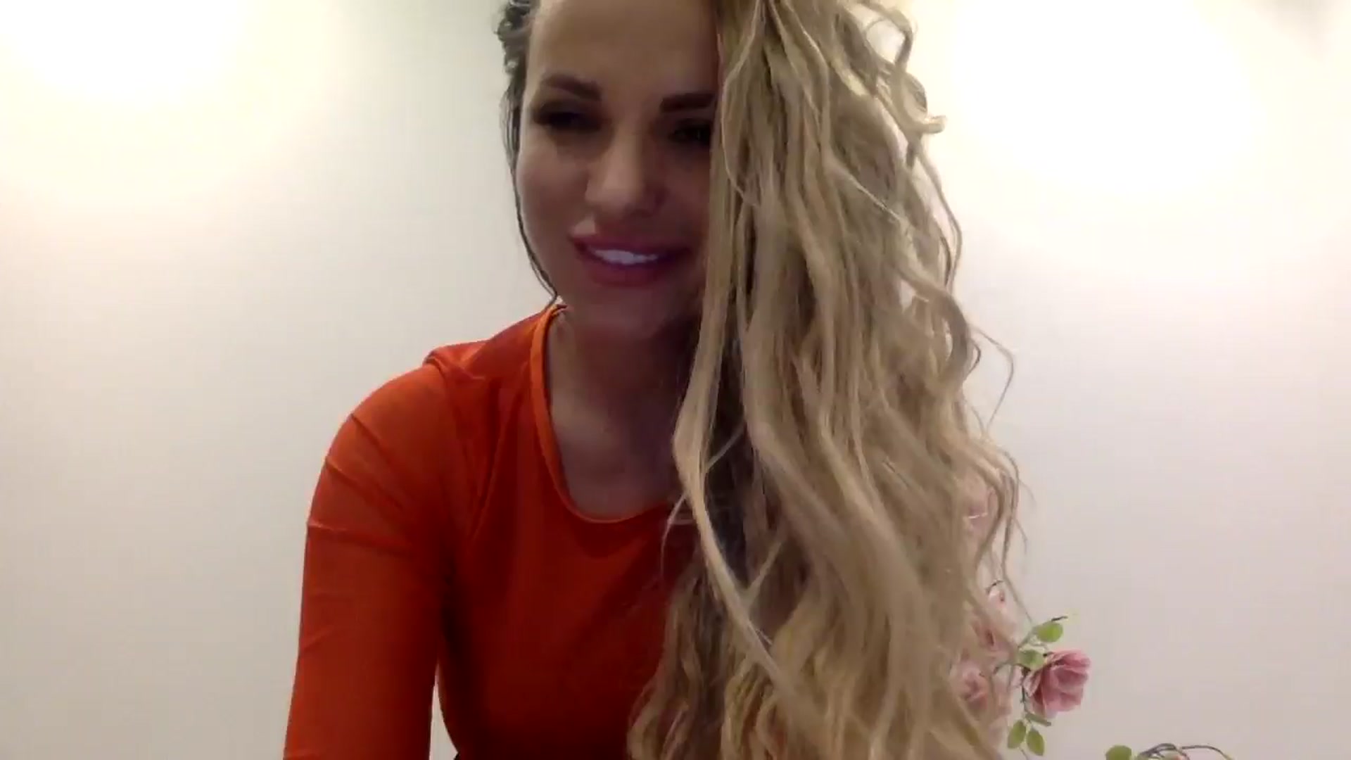 Gallery image thumbnail from Tina_Angel_'s myfreecams stream on, 03/15/2025, 24:33 image 18 of 20