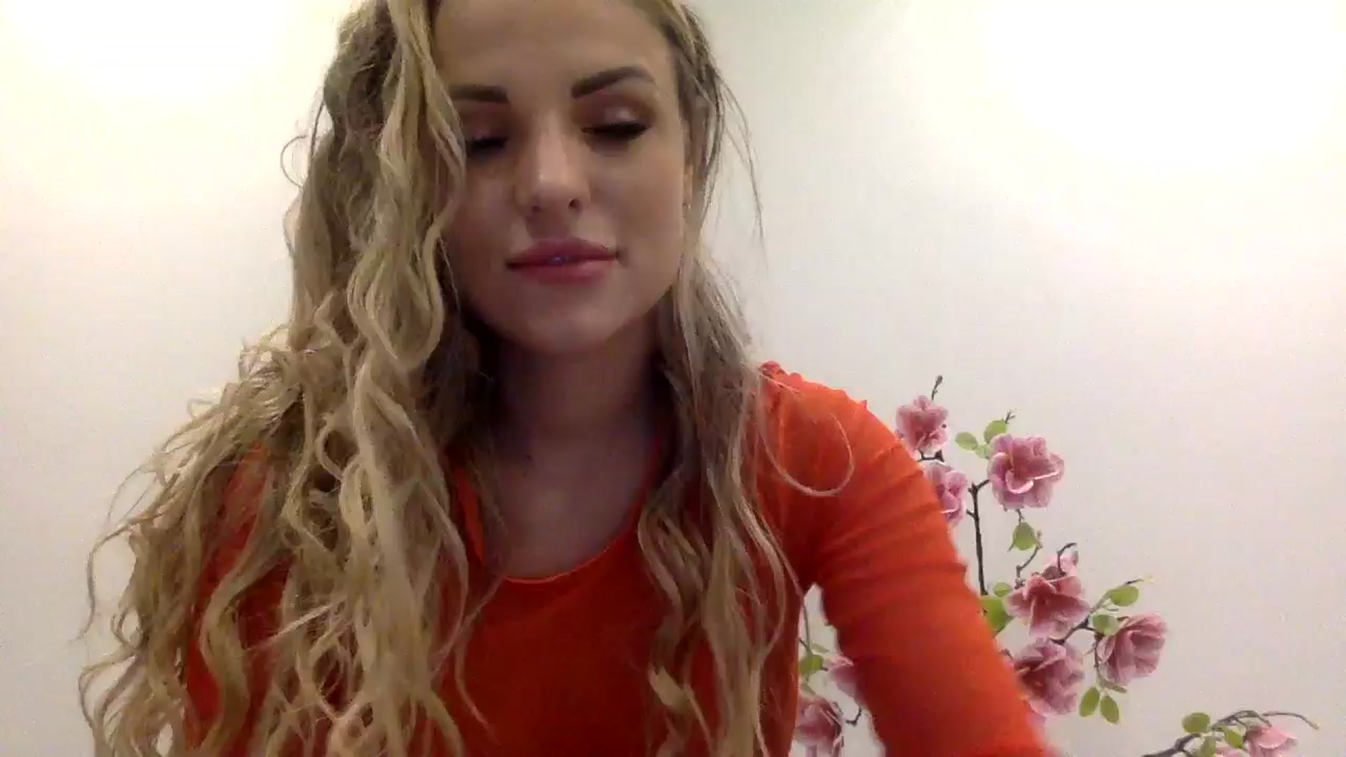 Gallery image thumbnail from Tina_Angel_'s myfreecams stream on, 03/15/2025, 24:33 image 1 of 20