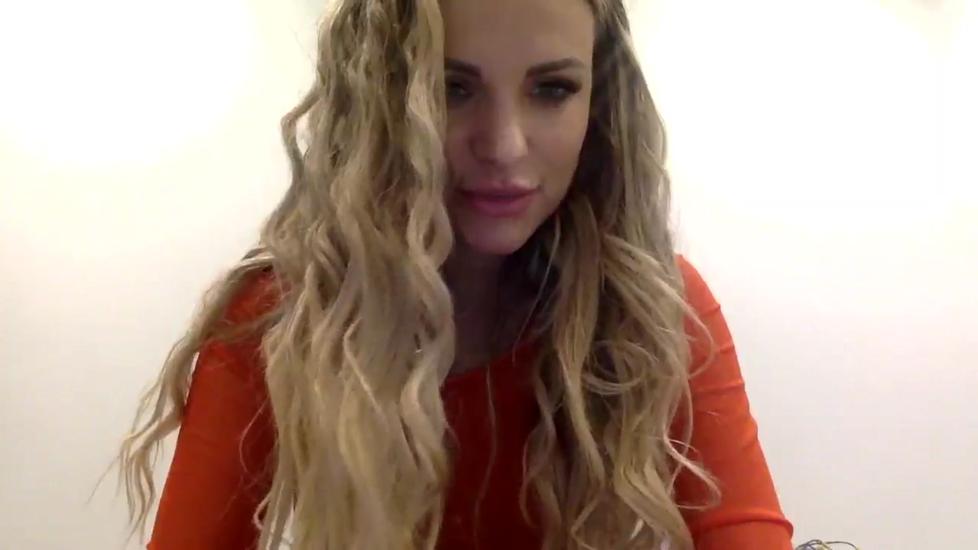 Gallery image thumbnail from Tina_Angel_'s myfreecams stream on, 03/15/2025, 01:17 image 7 of 20