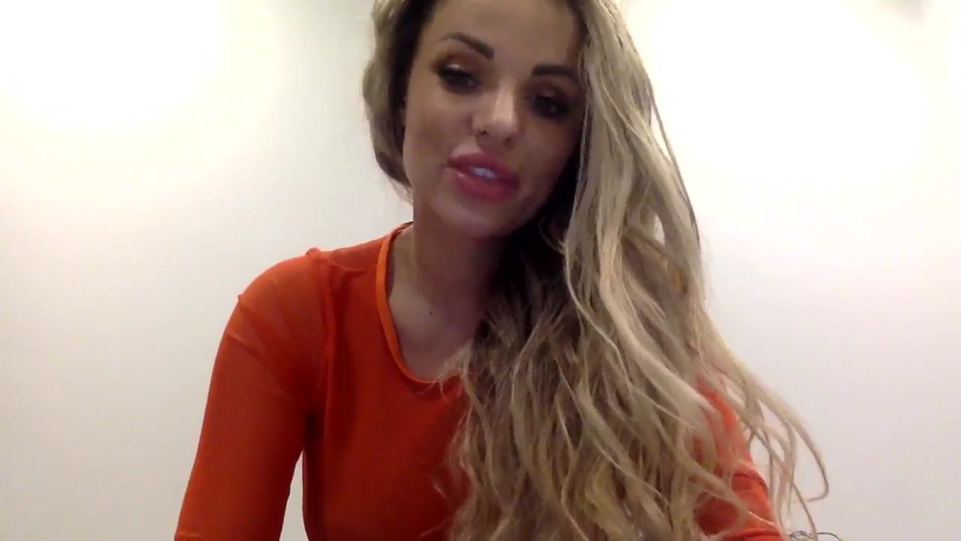 Gallery image thumbnail from Tina_Angel_'s myfreecams stream on, 03/15/2025, 01:17 image 18 of 20
