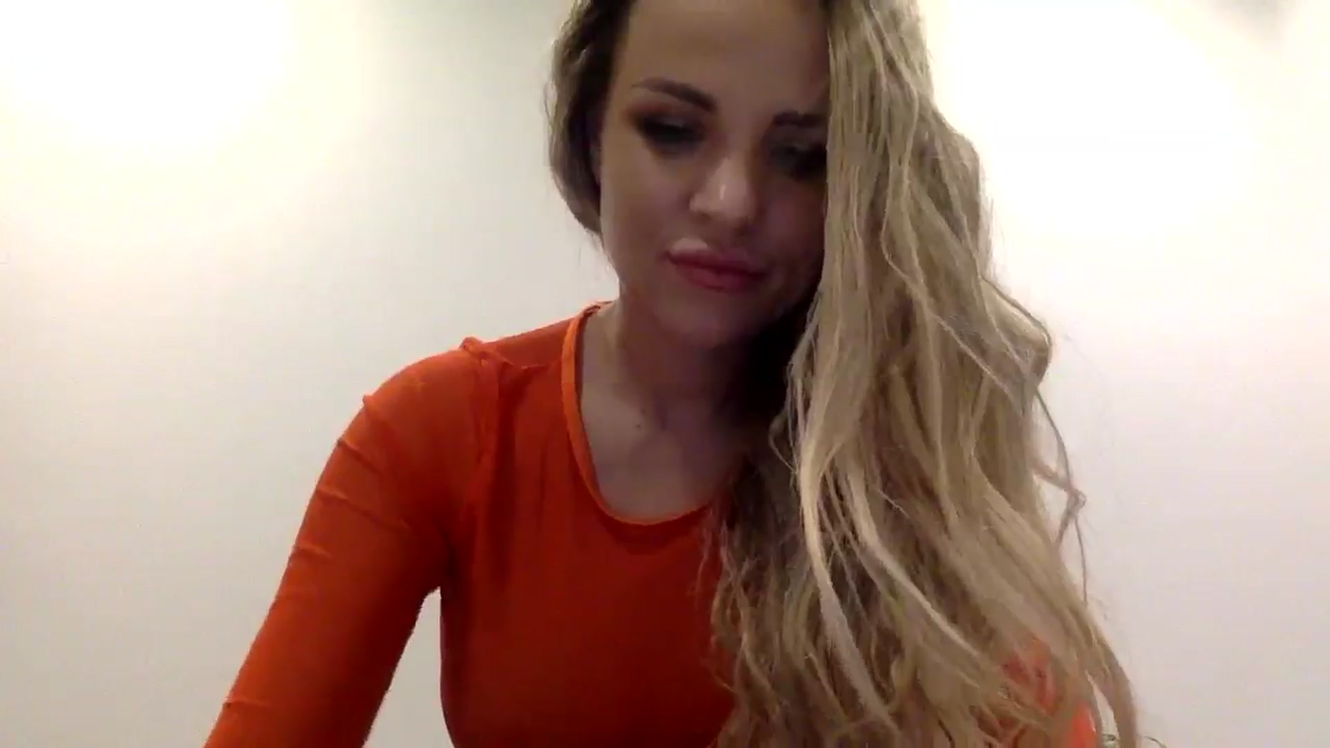 Gallery image thumbnail from Tina_Angel_'s myfreecams stream on, 03/15/2025, 01:17 image 16 of 20