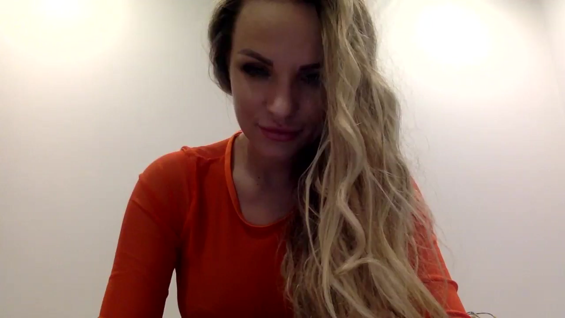 Gallery image thumbnail from Tina_Angel_'s myfreecams stream on, 03/15/2025, 01:17 image 15 of 20