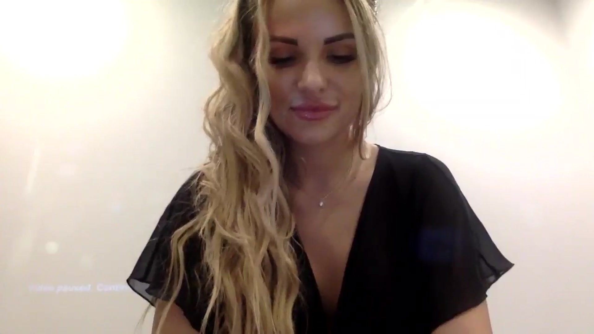 Gallery image thumbnail from Tina_Angel_'s myfreecams stream on, 03/15/2025, 22:21 image 15 of 20
