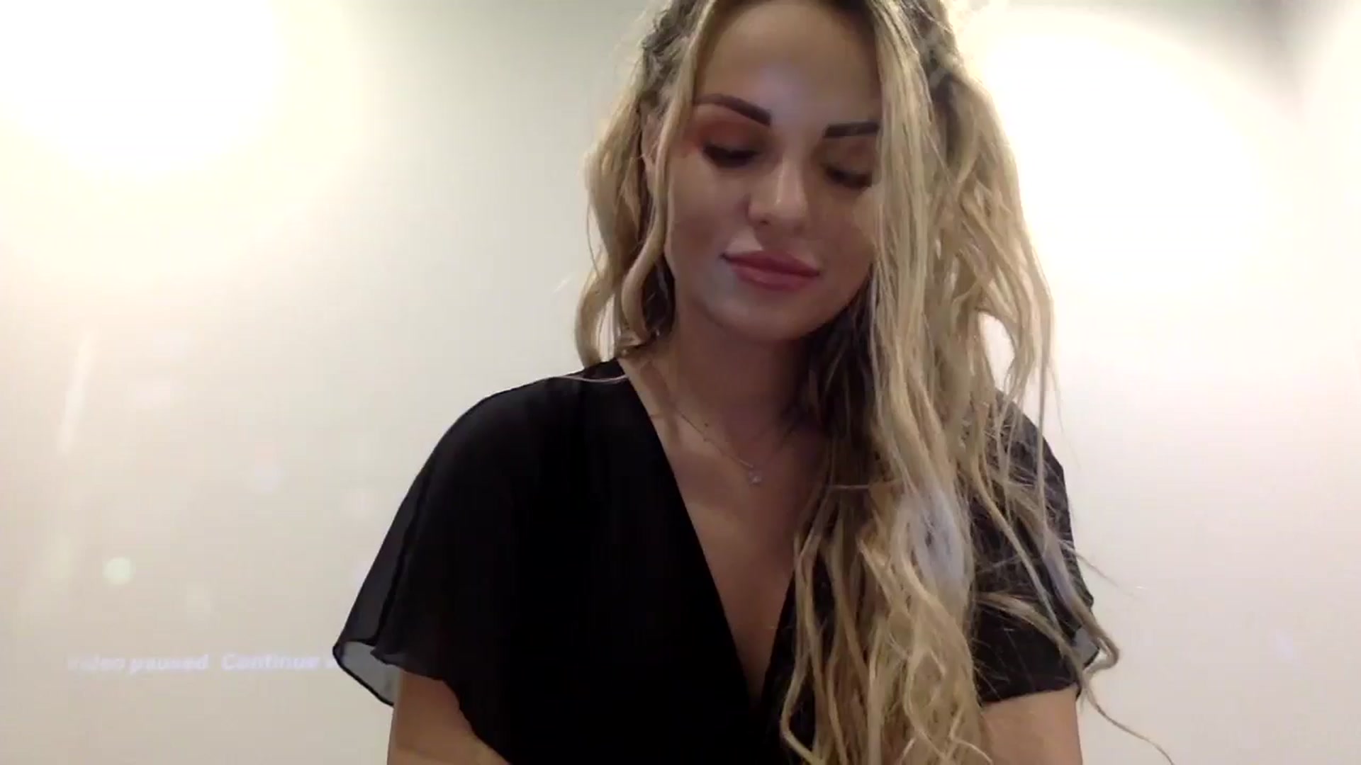 Gallery image thumbnail from Tina_Angel_'s myfreecams stream on, 03/15/2025, 22:21 image 1 of 20